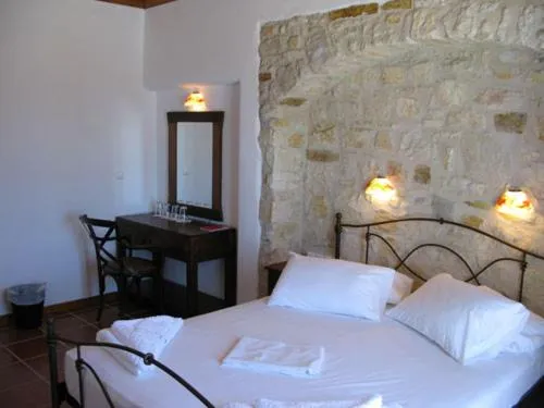 Captain's Rocks Hotel