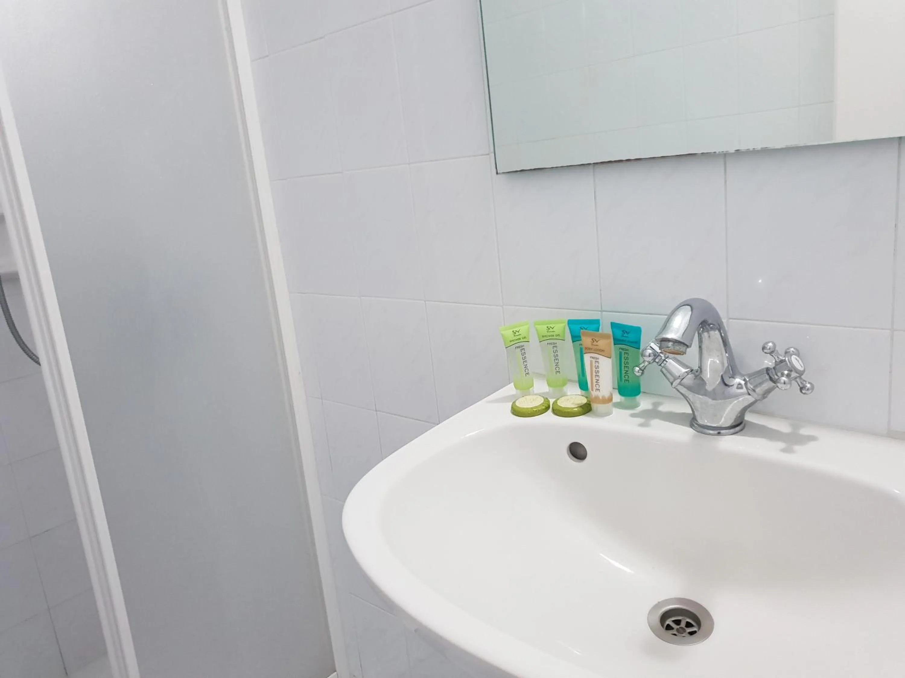 Captain's Rocks Hotel