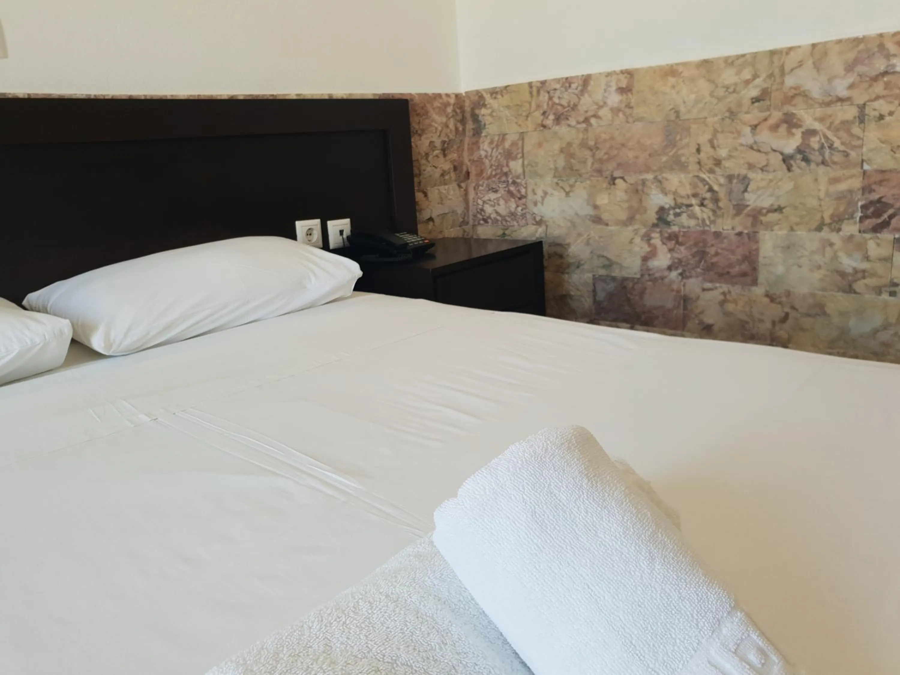 Captain's Rocks Hotel