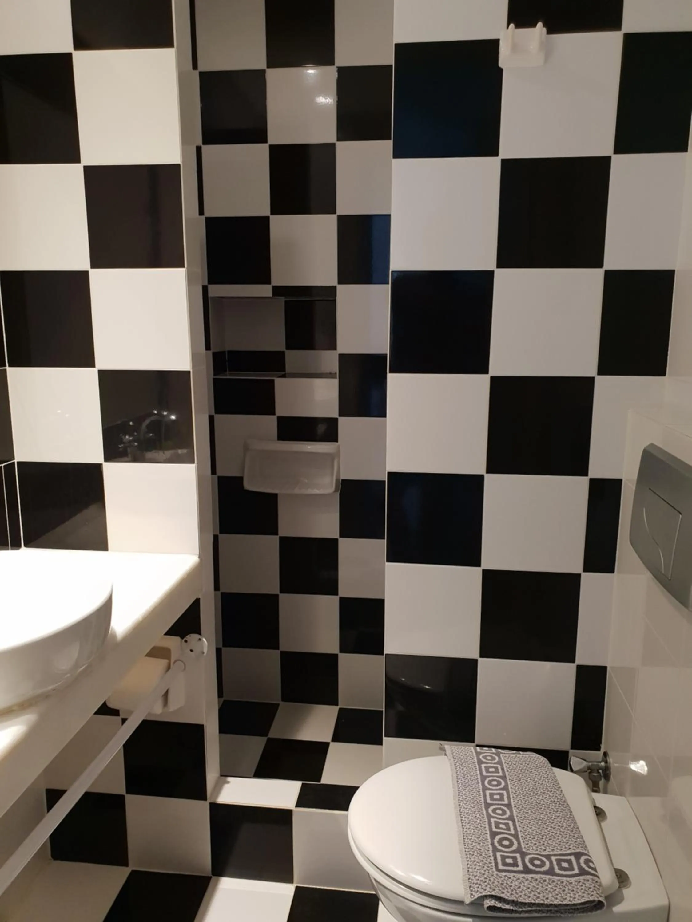 Captain's Rocks Hotel