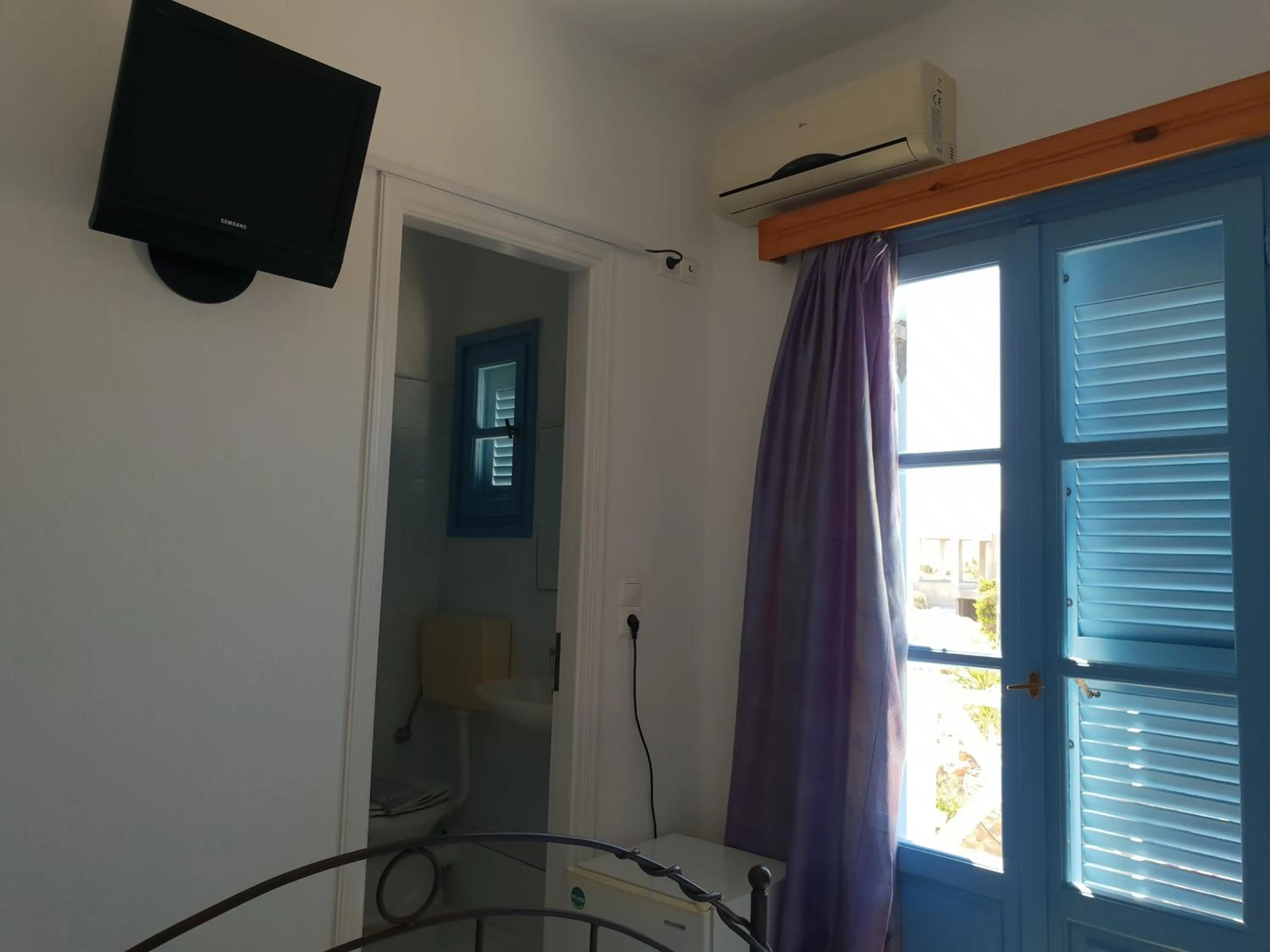 Captain's Rocks Hotel