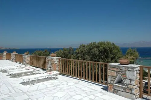 Captain's Rocks Hotel