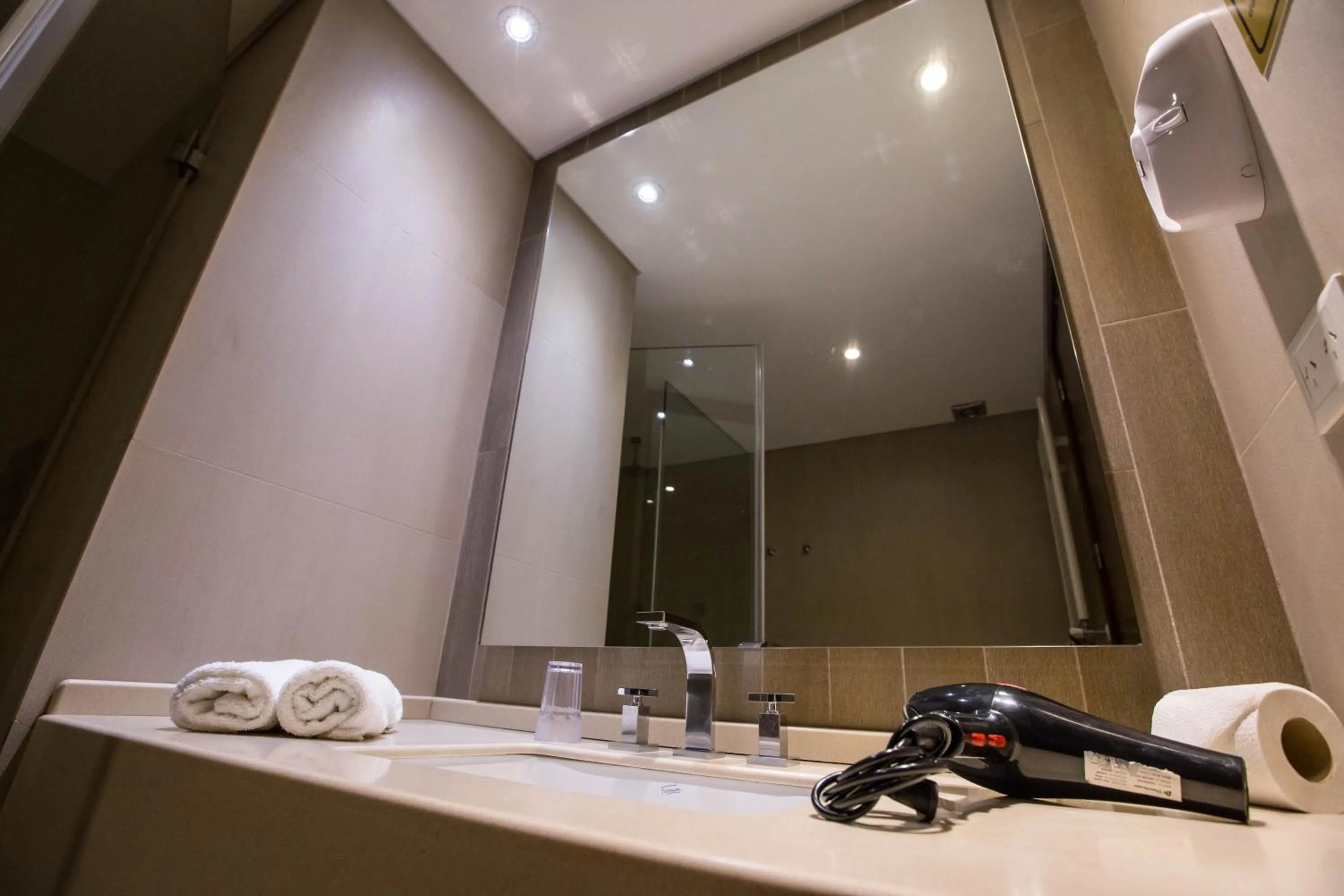 Bathroom in Hotel Bariloche Suites
