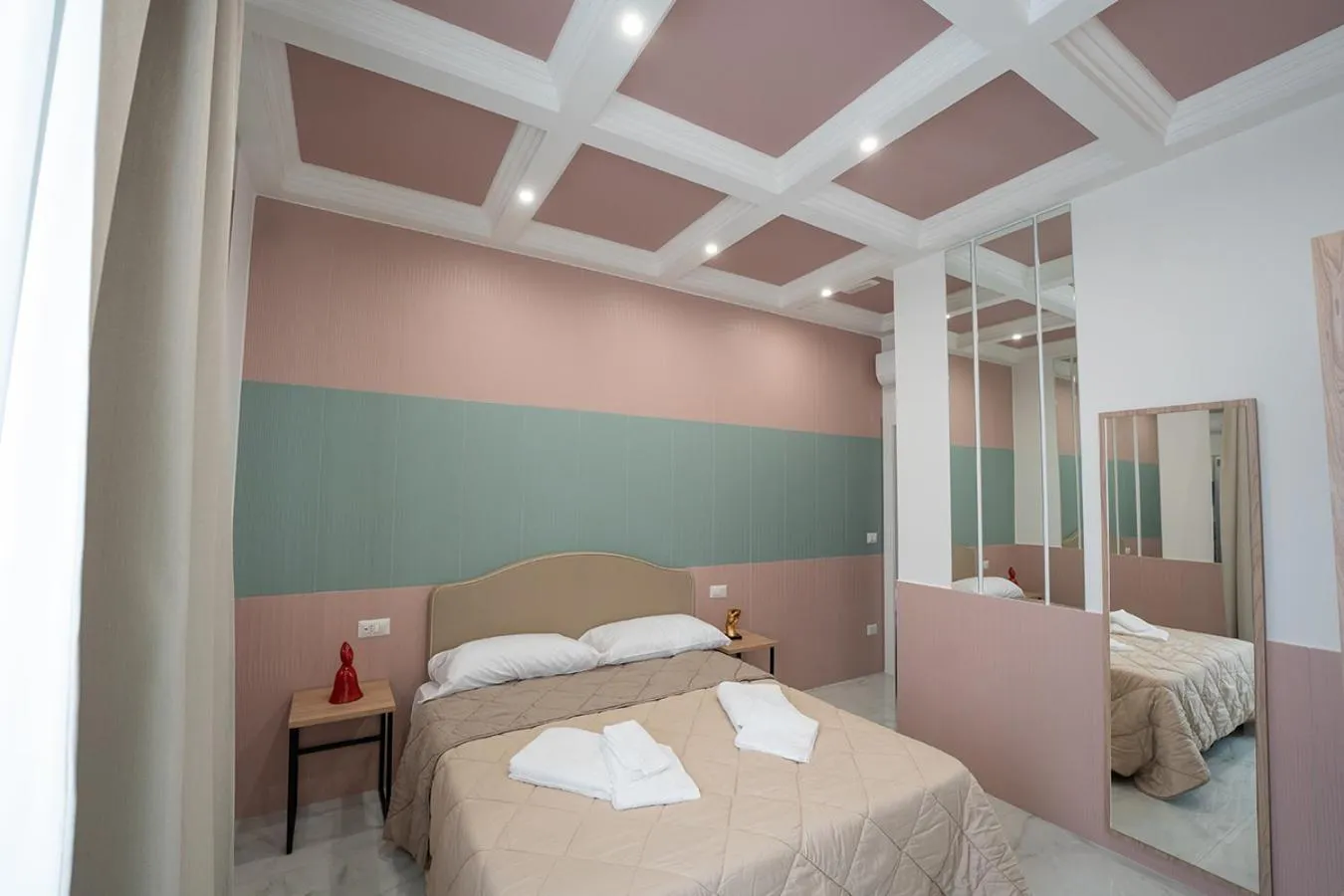 Bed in P.C. Boutique Medina H. Napoli Centro, by Clapa Group