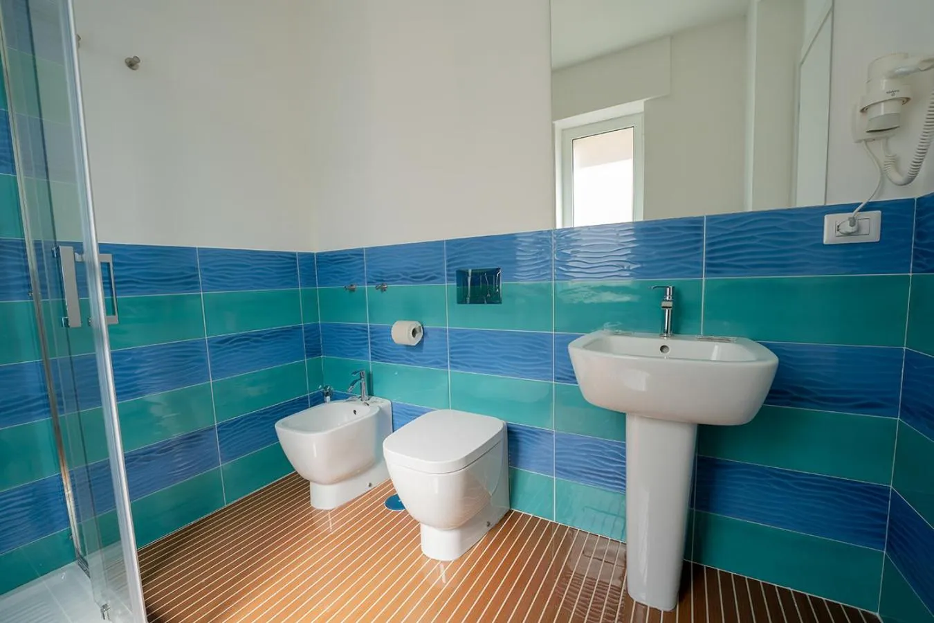 Bathroom in P.C. Boutique Medina H. Napoli Centro, by Clapa Group