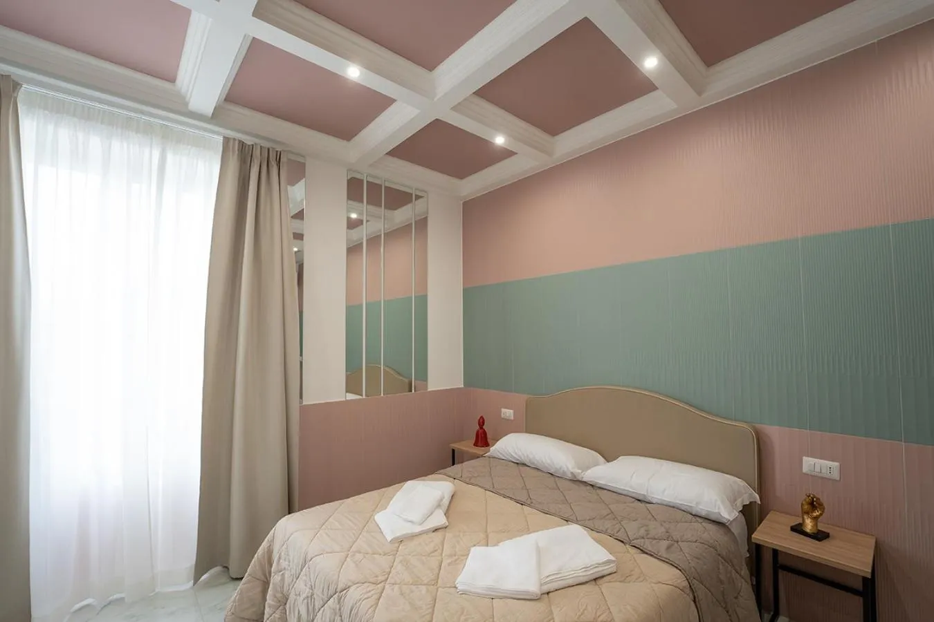 Bed in P.C. Boutique Medina H. Napoli Centro, by Clapa Group