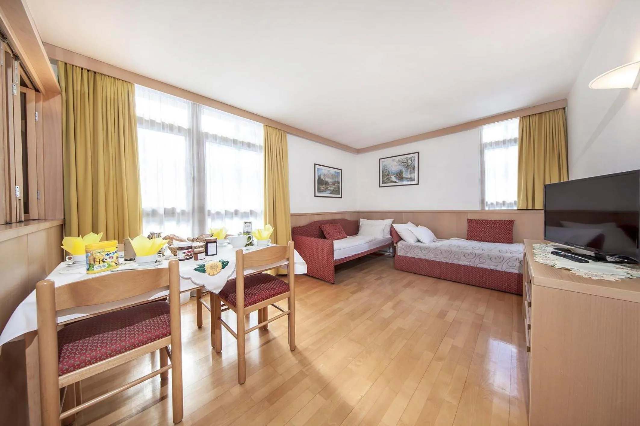 Seating area, Bed in Residence Villa al Sole