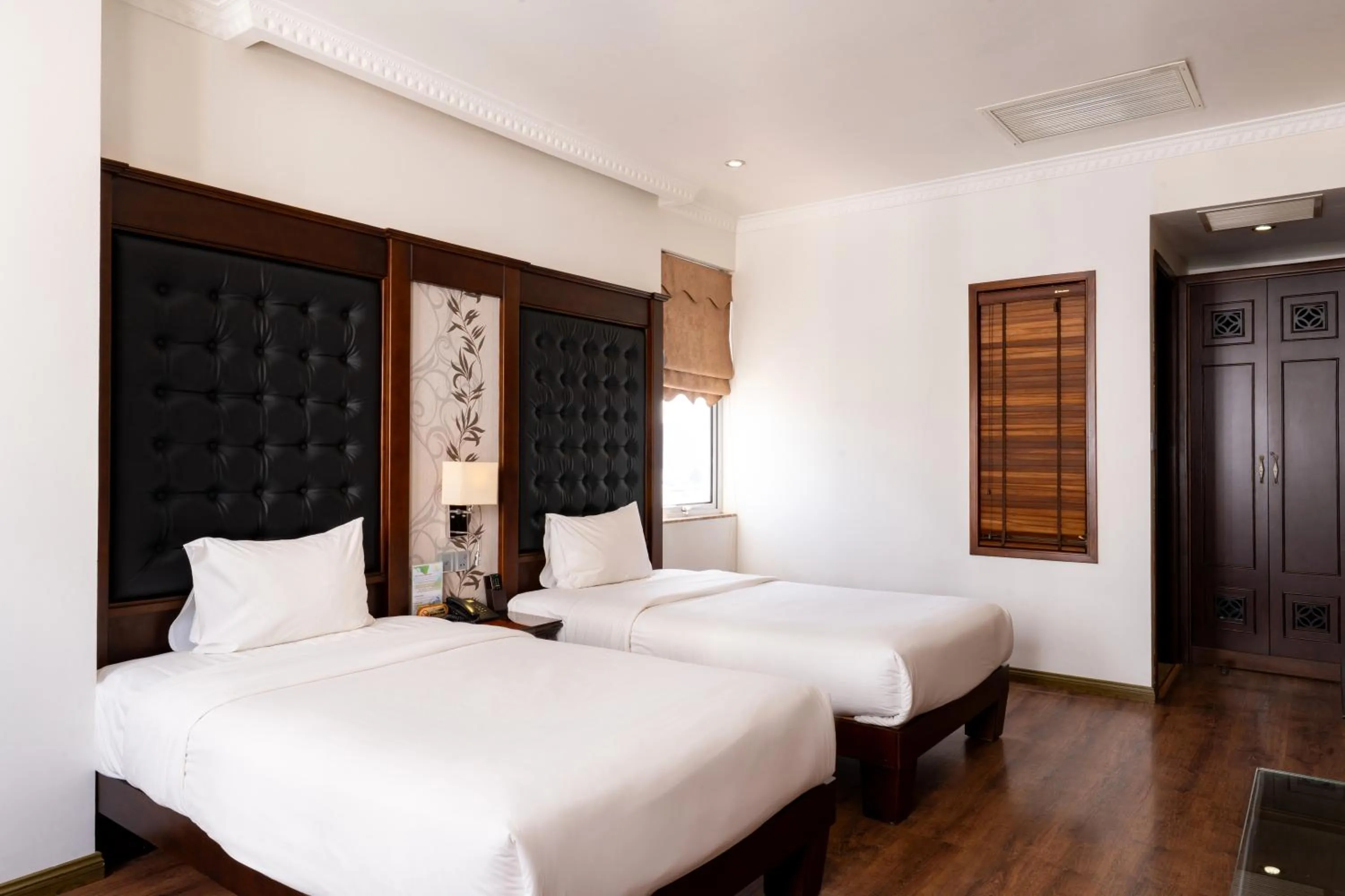 Bedroom, Bed in CityBay Palace Hạ Long Hotel