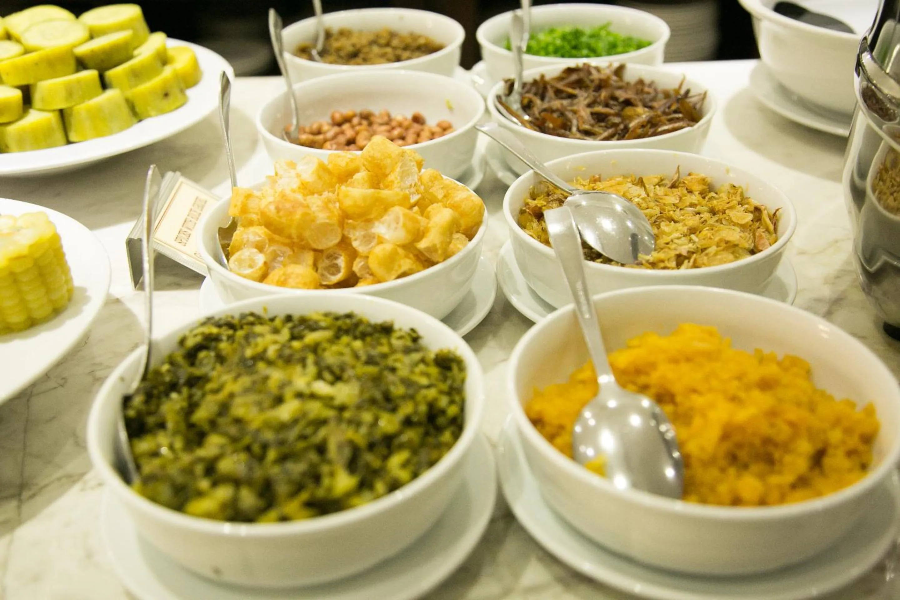 Restaurant/places to eat in CityBay Palace Hạ Long Hotel