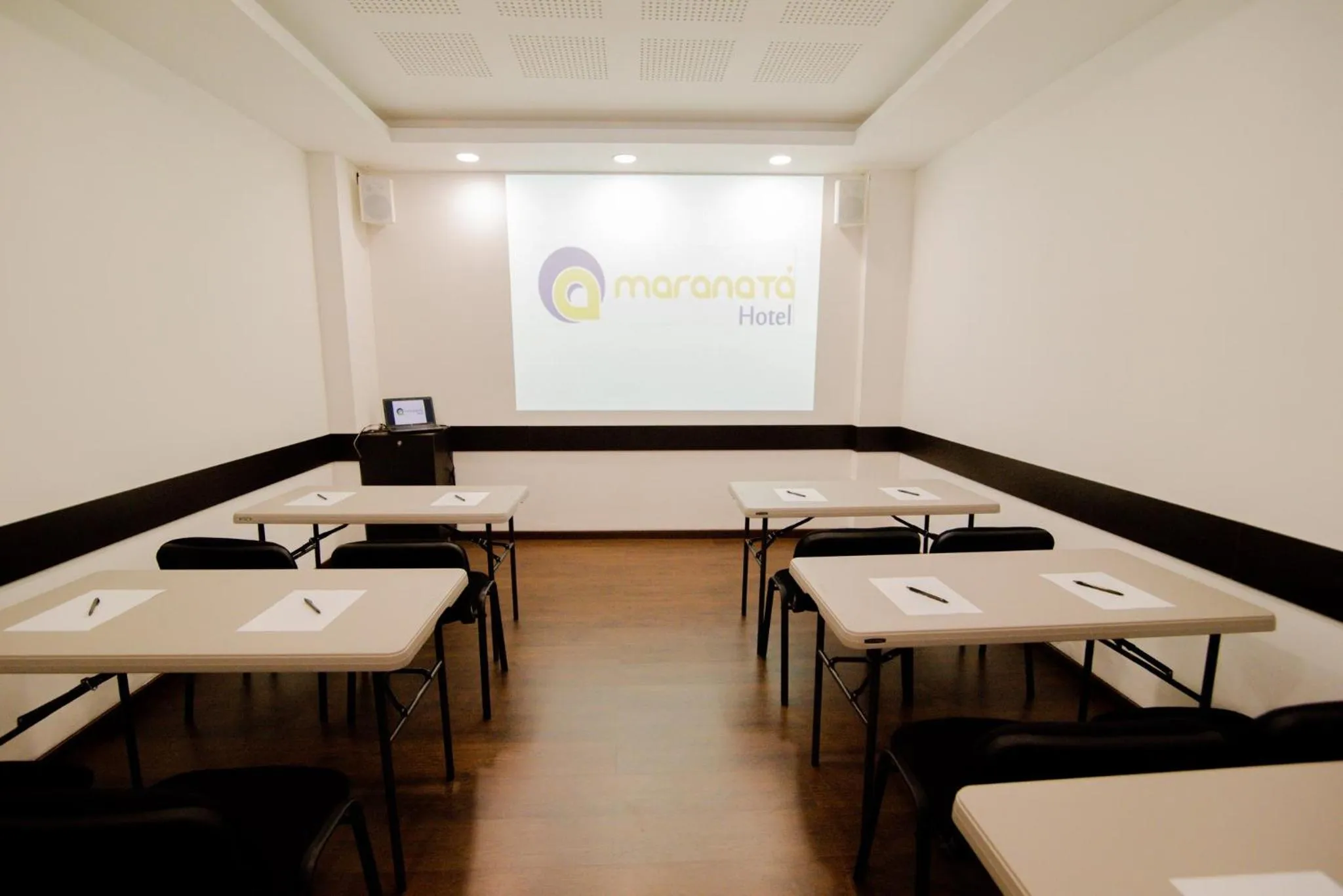 Business facilities in Hotel Maranata Valledupar