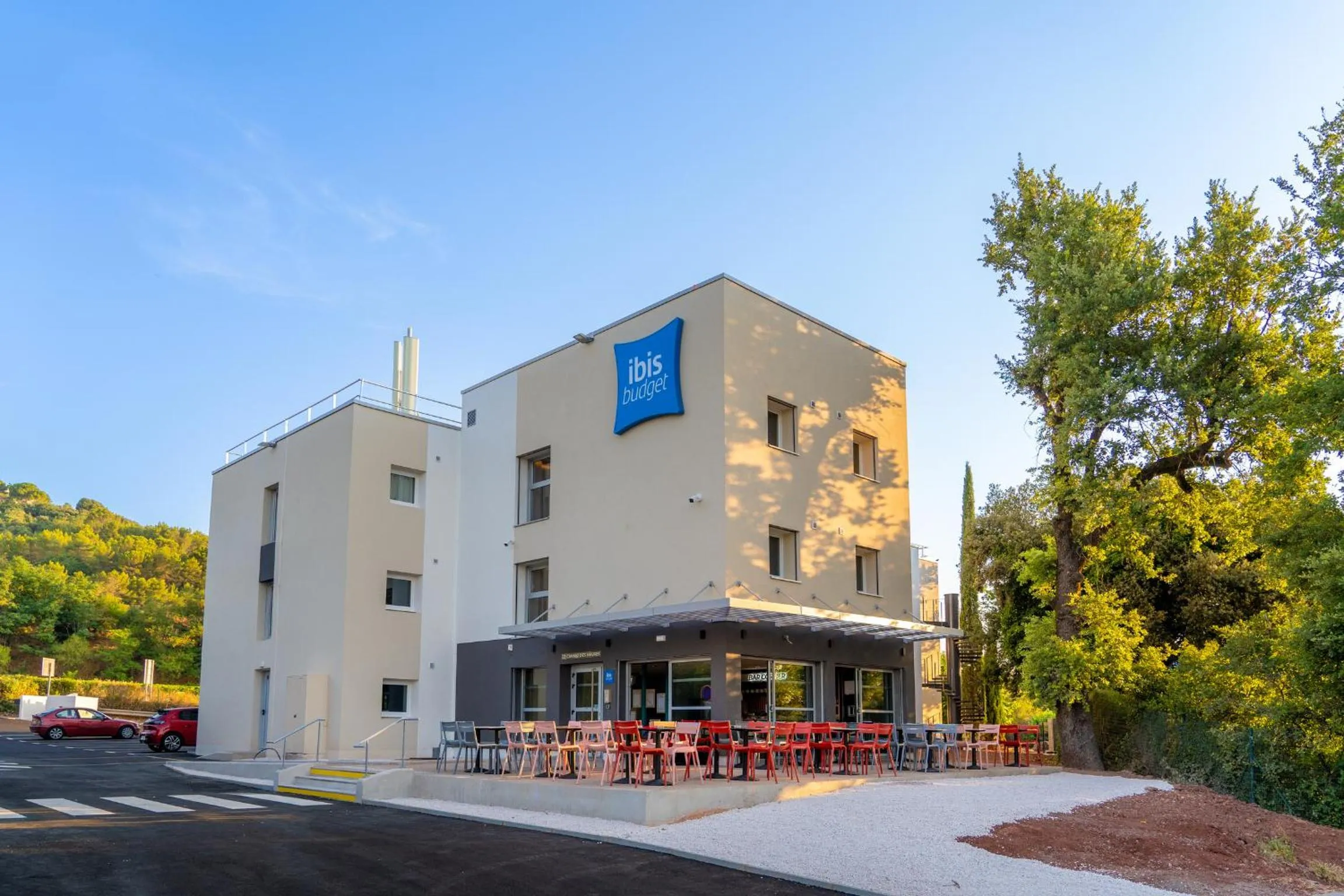 Property building in ibis budget Le Cannet des Maures