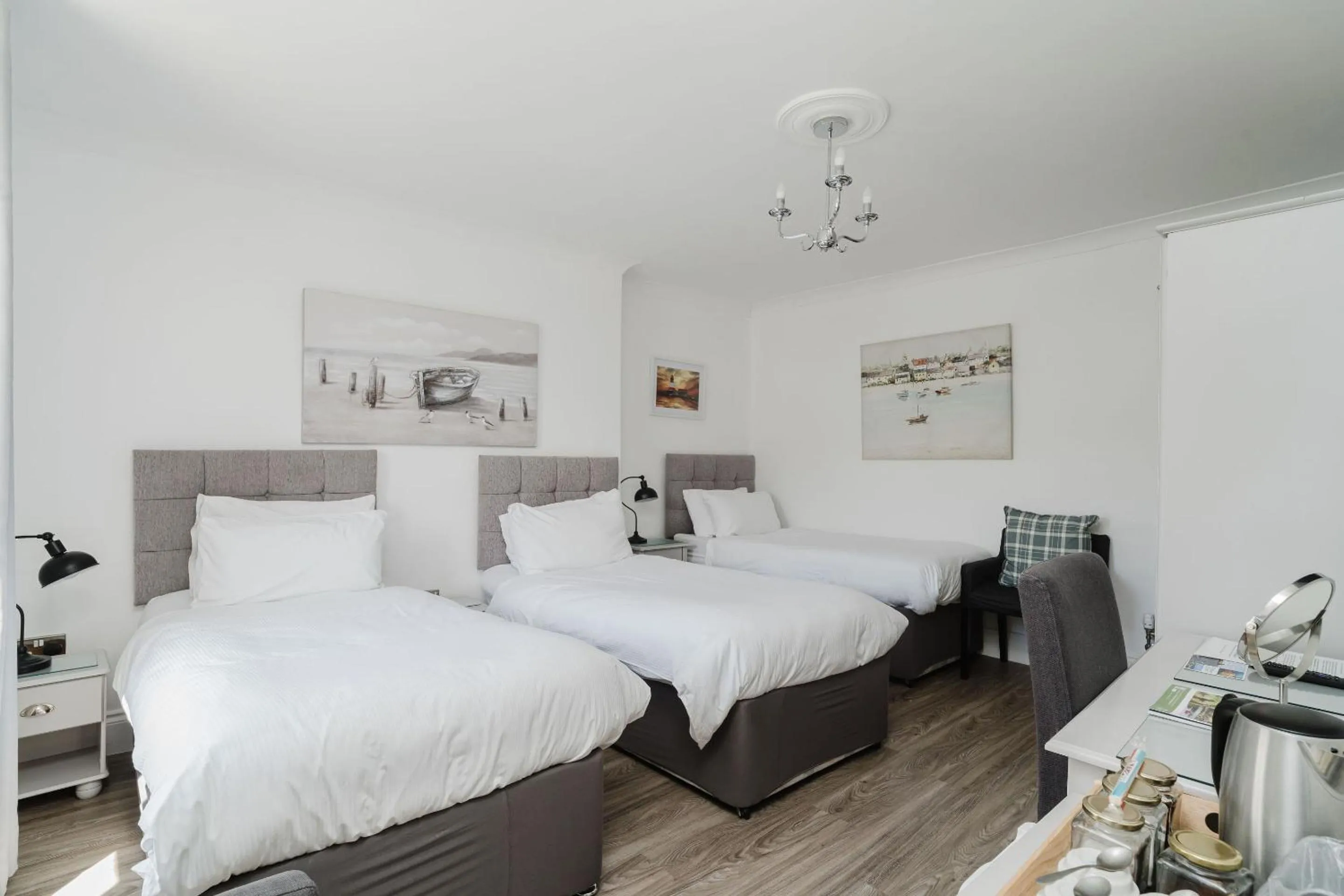 Bedroom, Bed in The Roxburgh Guest Accommodation