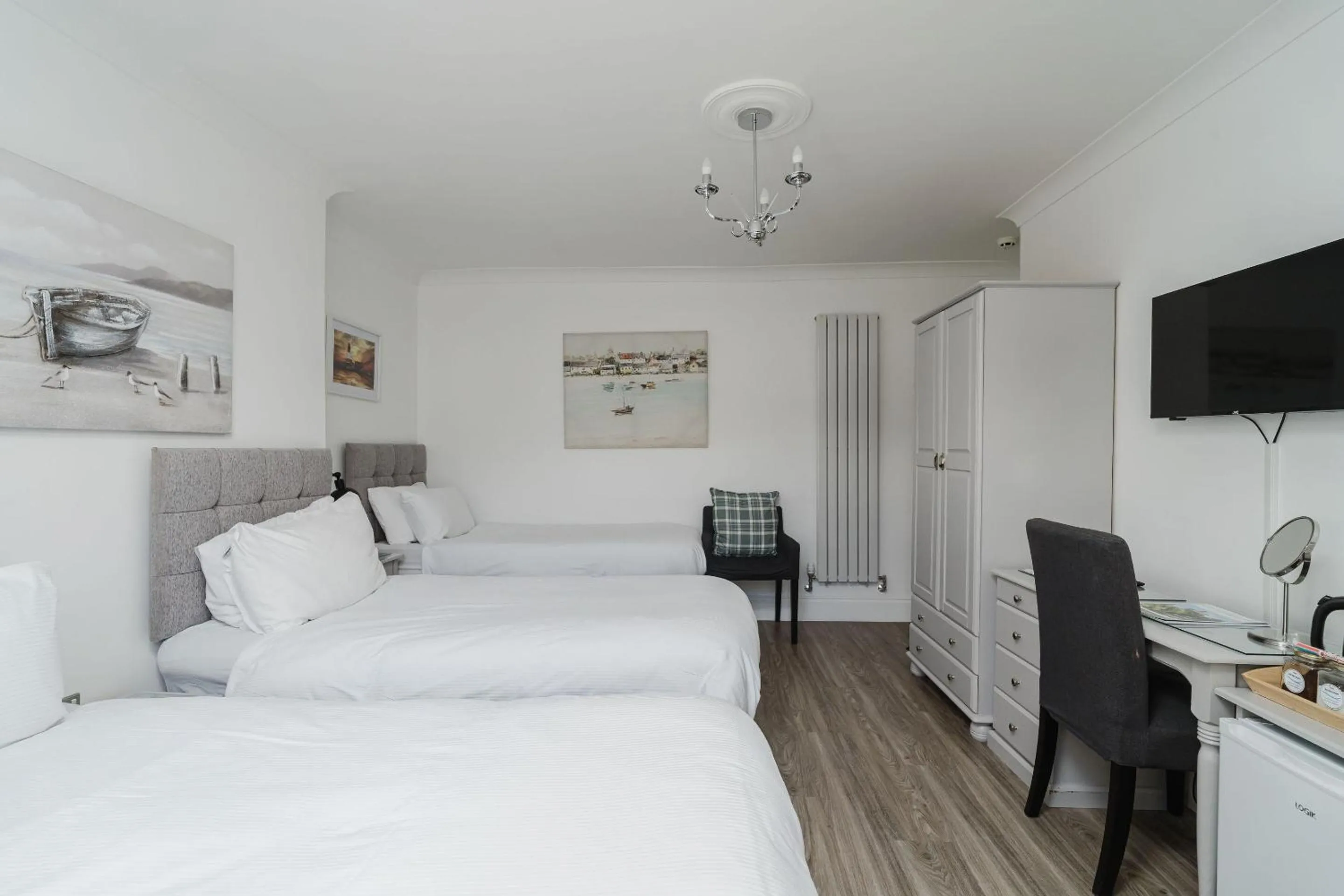 Bedroom, Bed in The Roxburgh Guest Accommodation