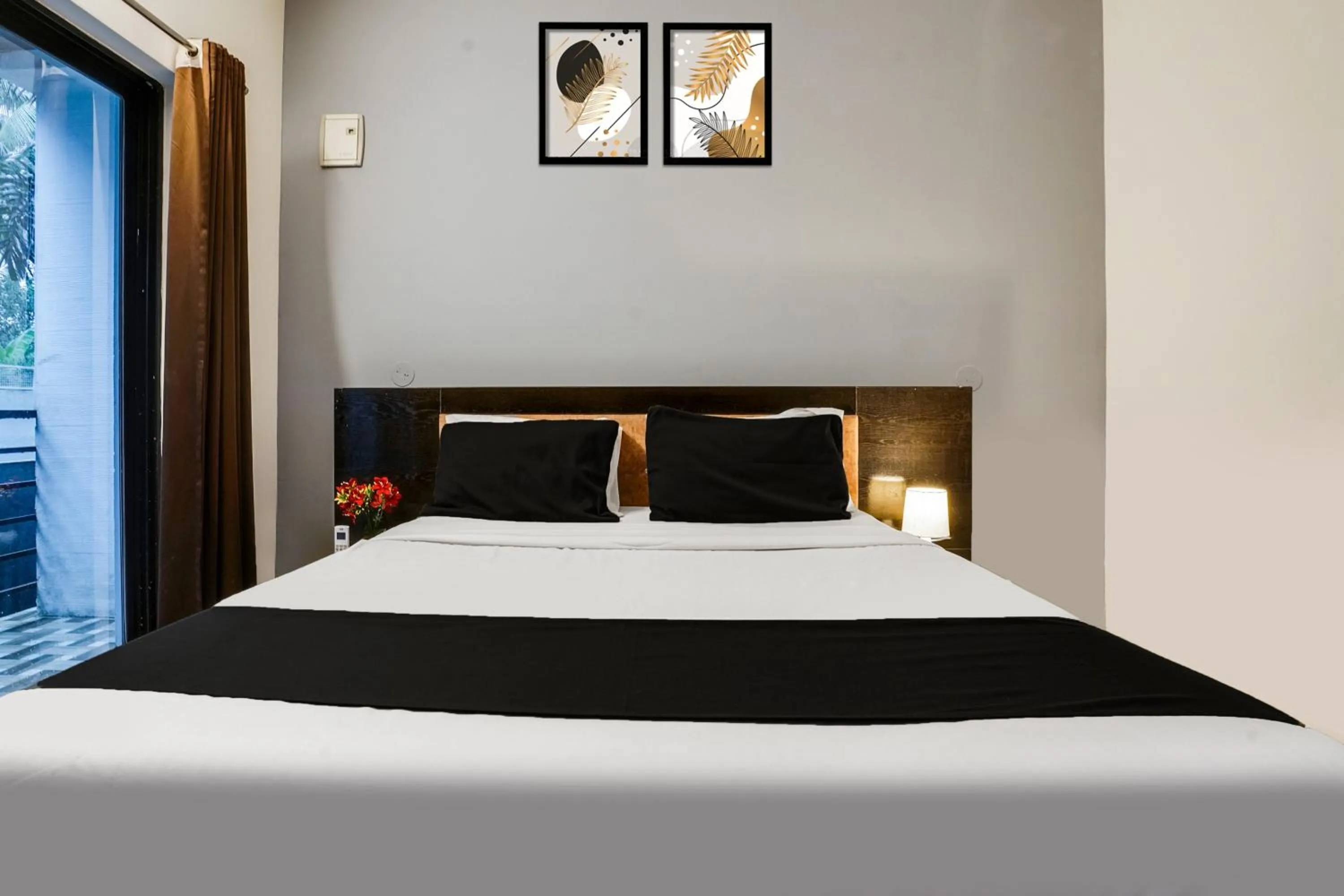 Bedroom, Bed in Super Collection O Morjim