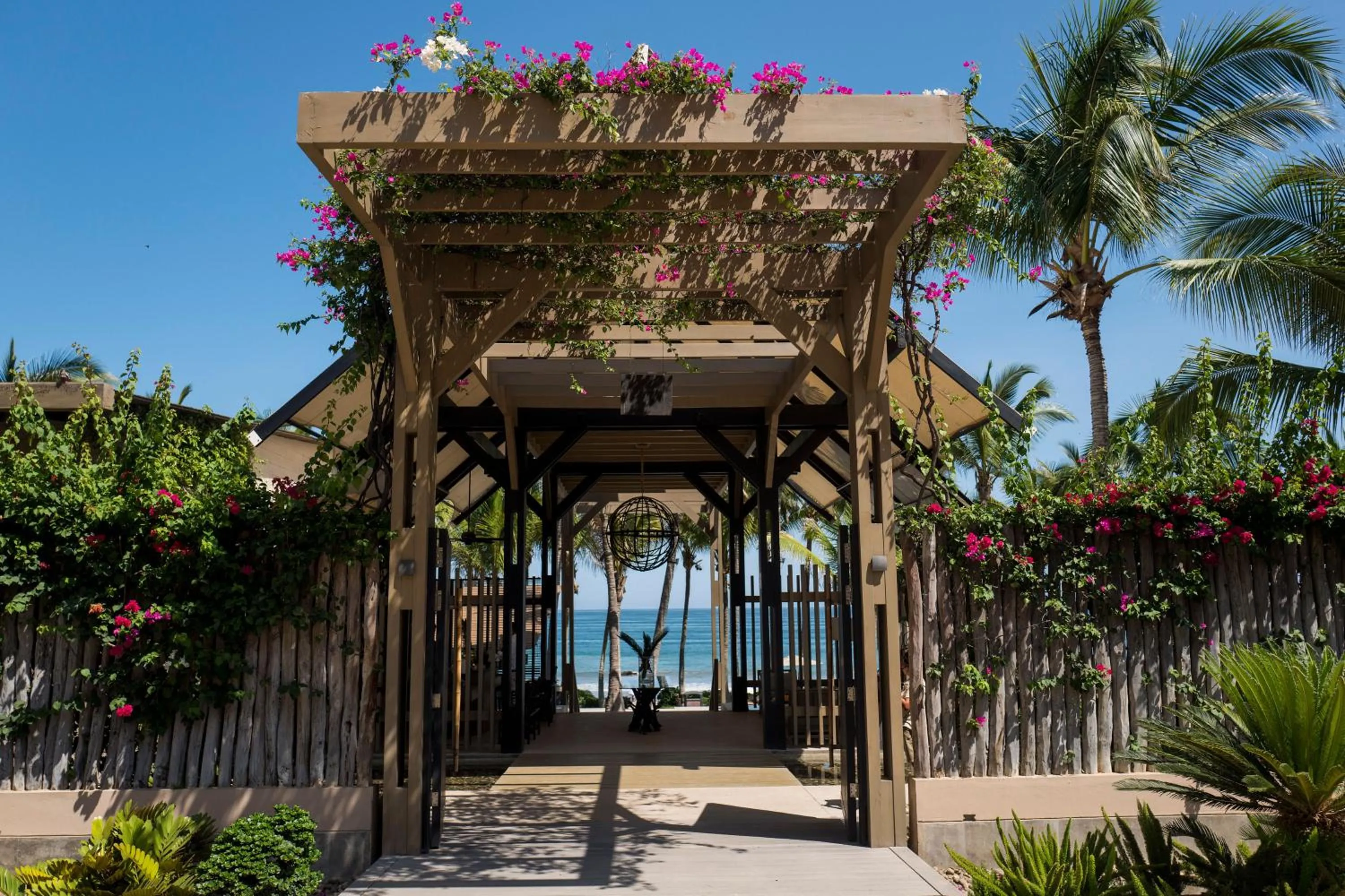 Property building in Arennas Mancora