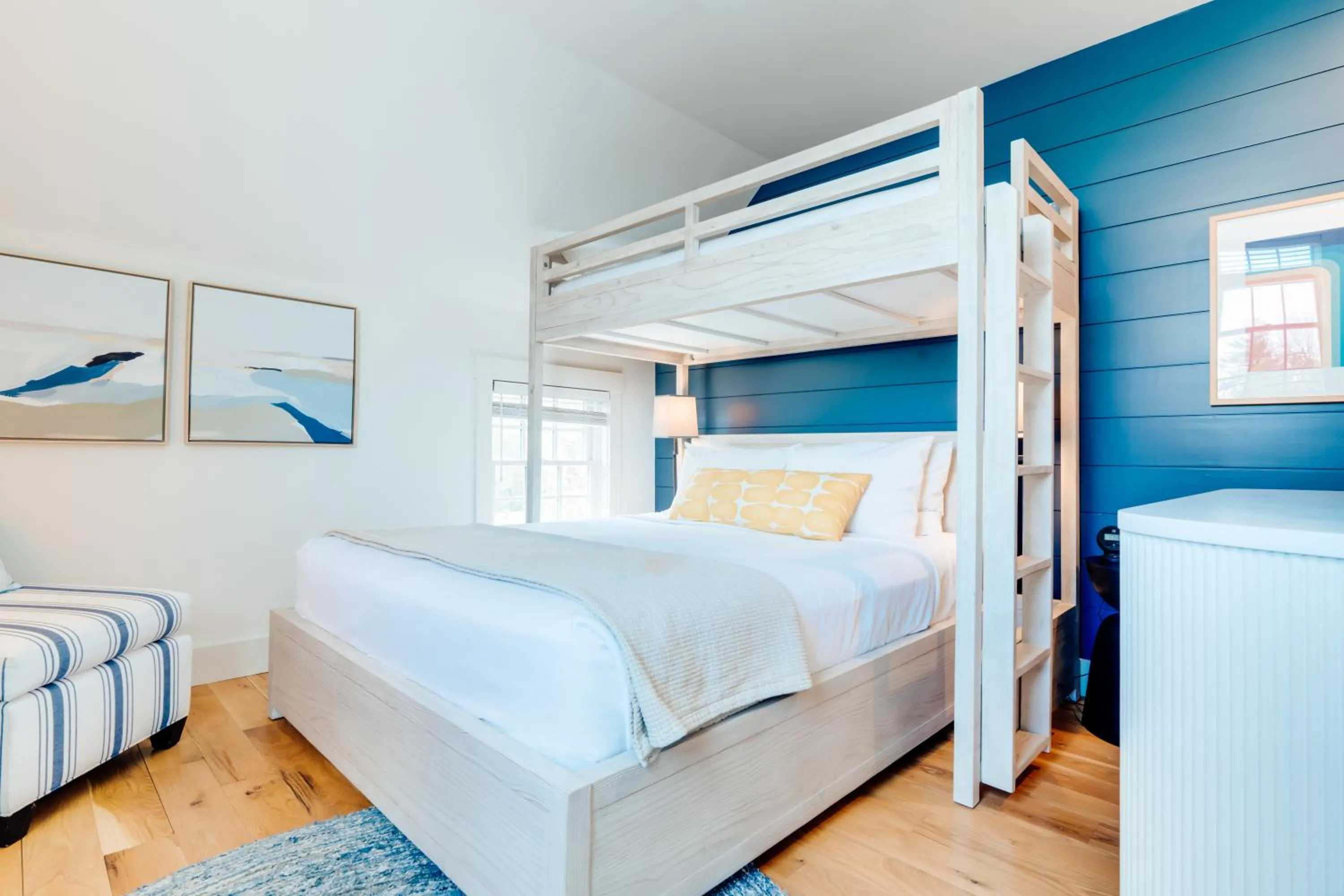 Bed in The Franklin Hotel Martha's Vineyard