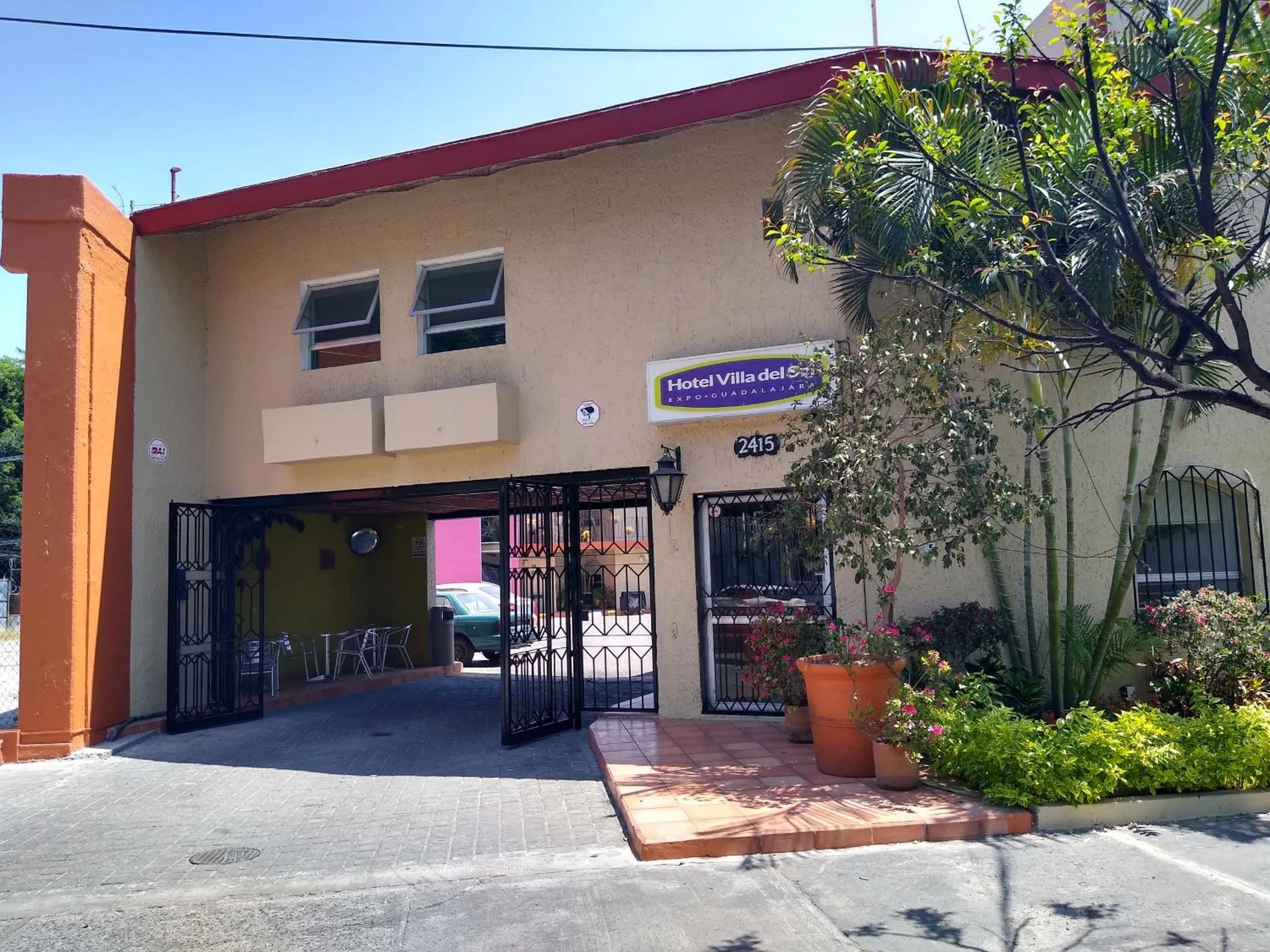 Facade/entrance in Hotel Villa Del Sol Expo