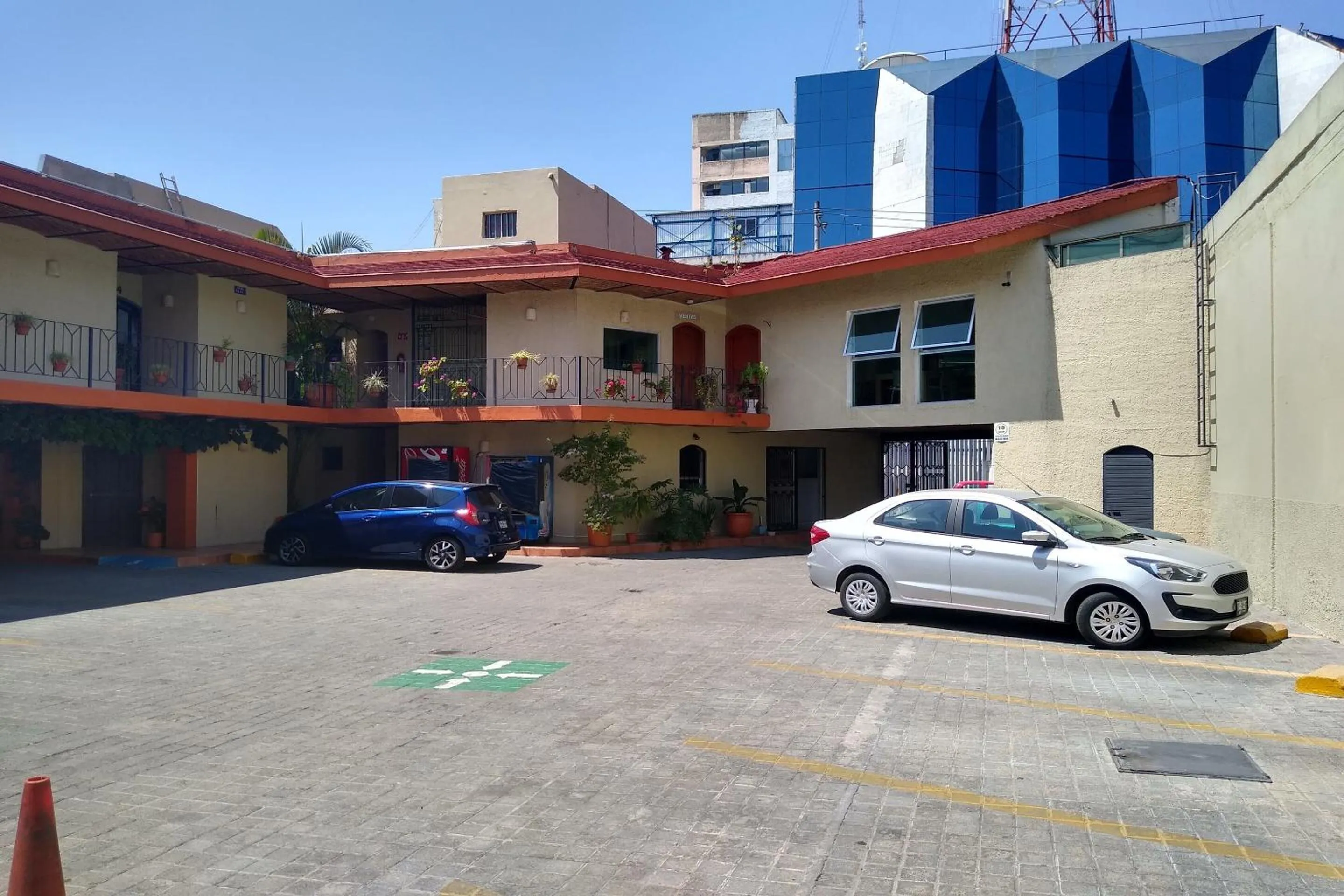 On site in Hotel Villa Del Sol Expo