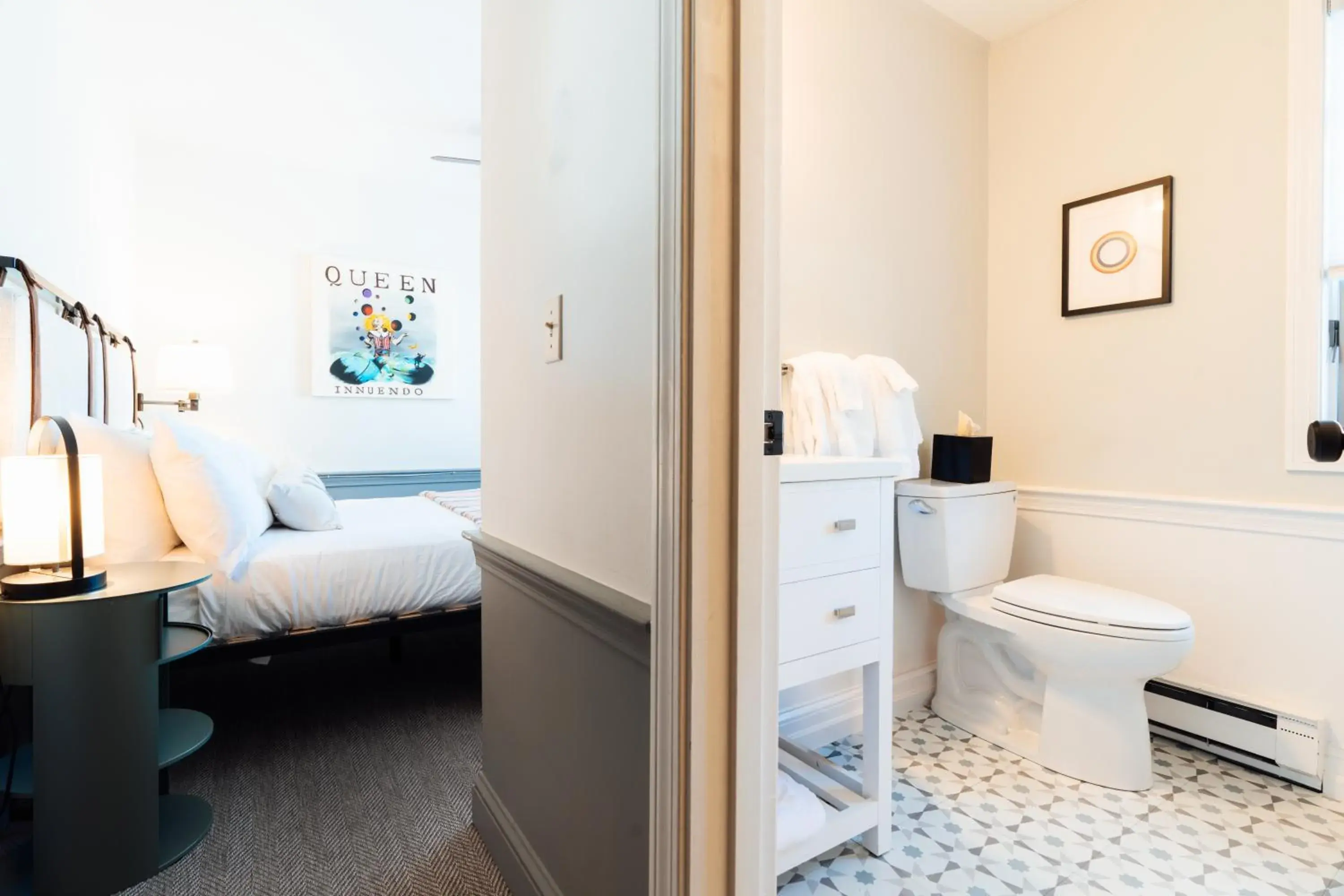 Standard Double or Twin Room in Mercury Hotel Provincetown Standard Double or Twin Room in Mercury Hotel Provincetown