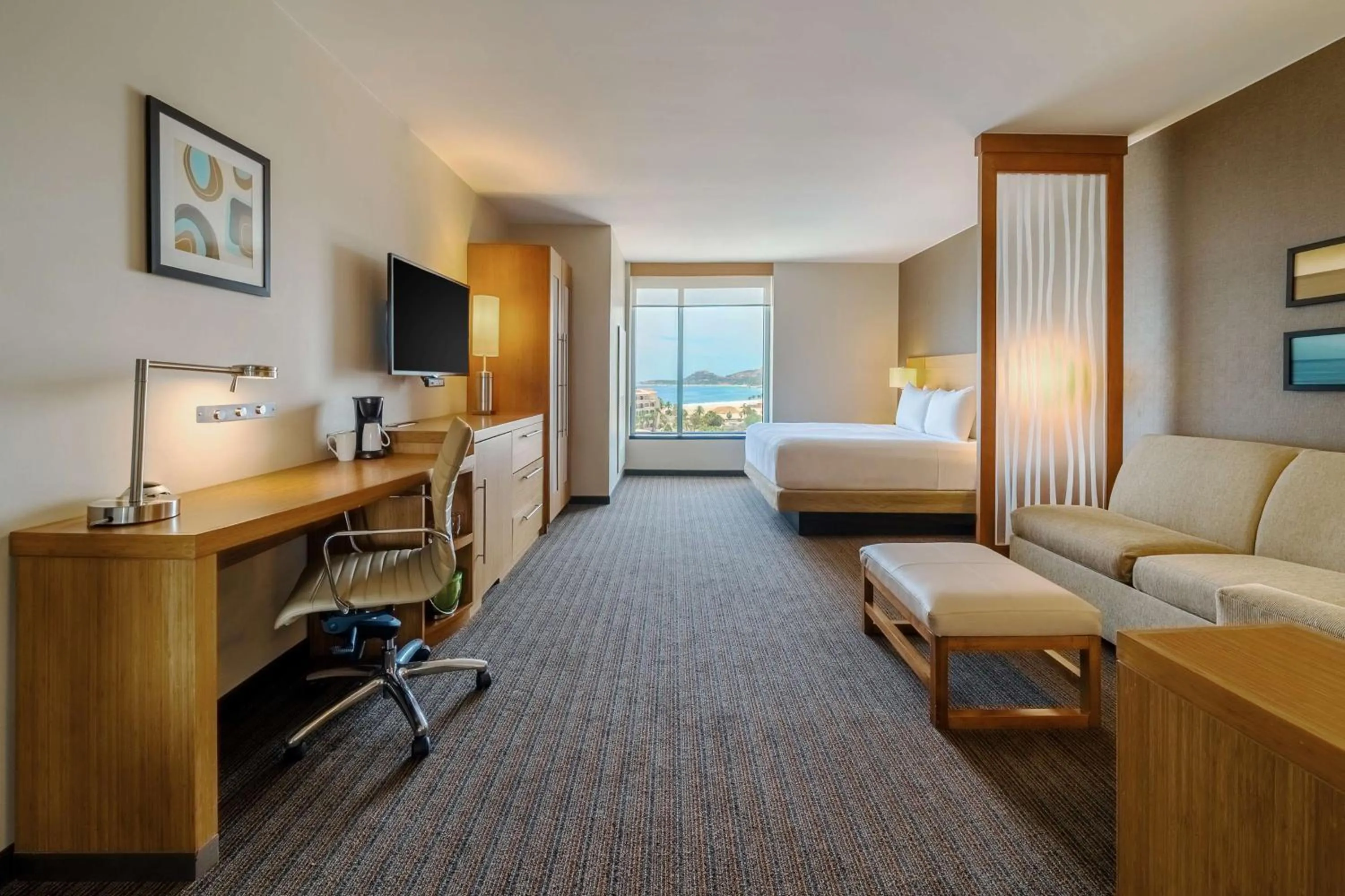 Photo of the whole room, Bed in Hyatt Place Los Cabos