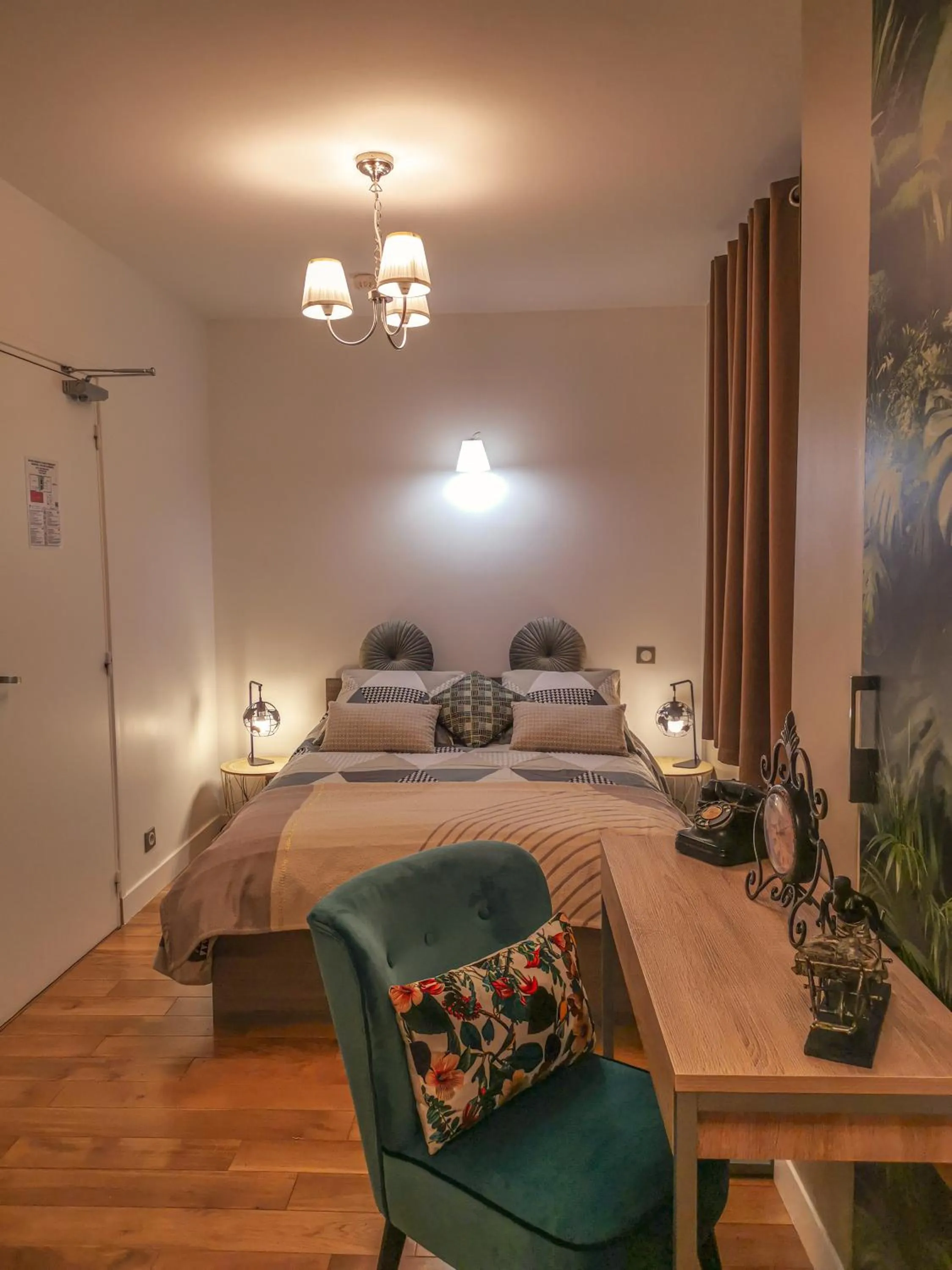 Bed in Hotel Oh Sevres Autrement