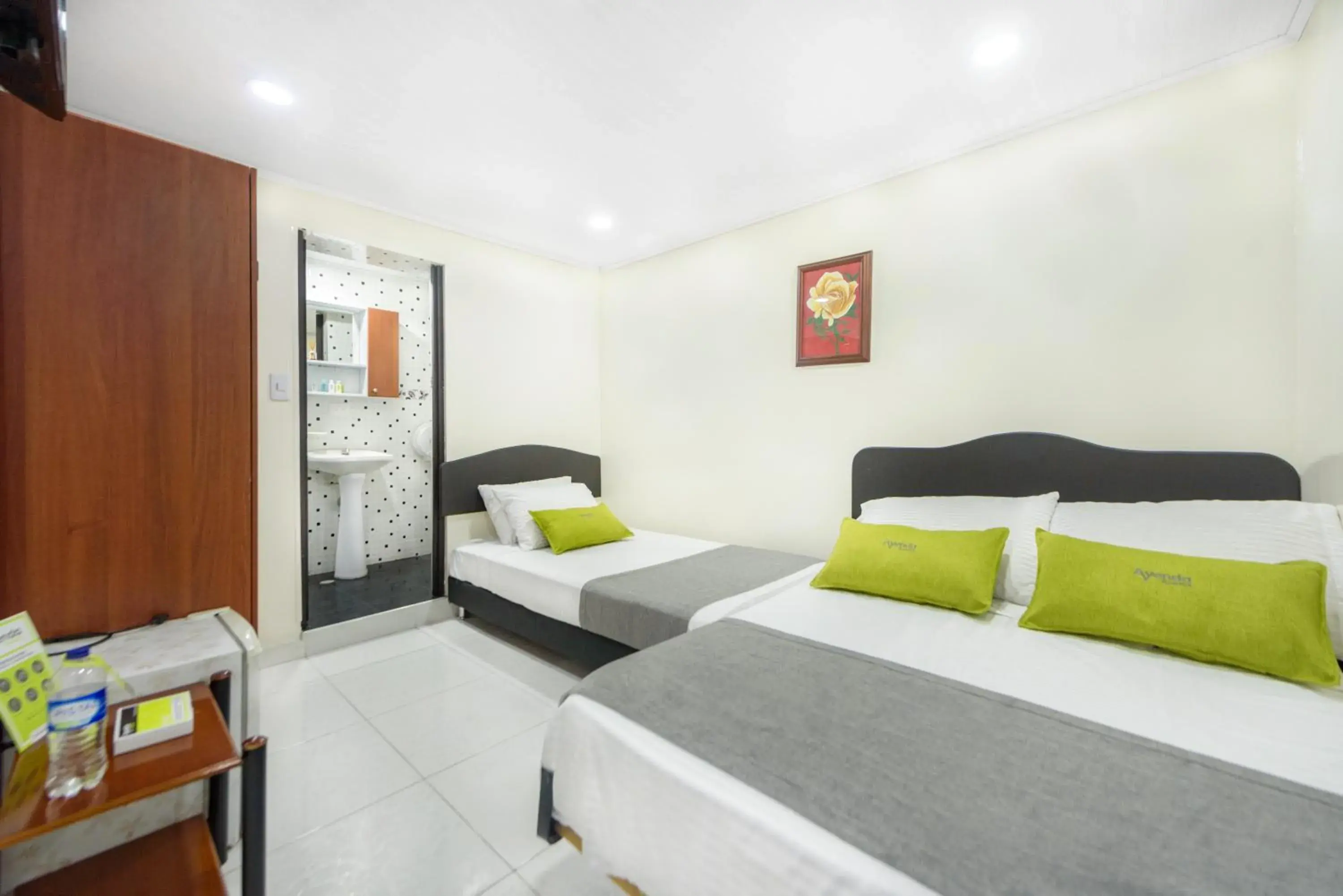 Triple Room in Ayenda 1016 Bogota Chapinero Triple Room in Ayenda 1016 Bogota Chapinero