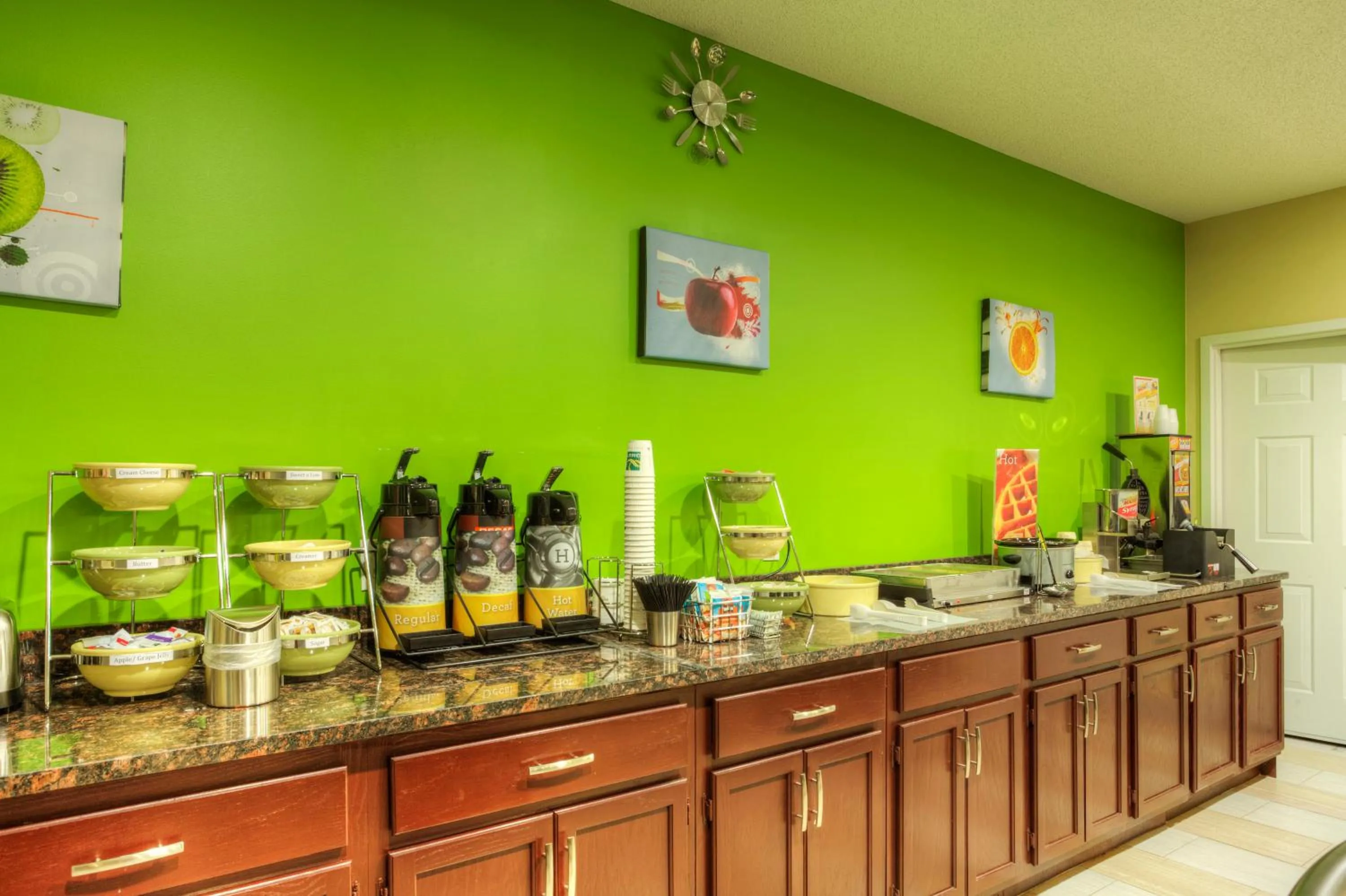 Food close-up in Quality Inn Fort Payne