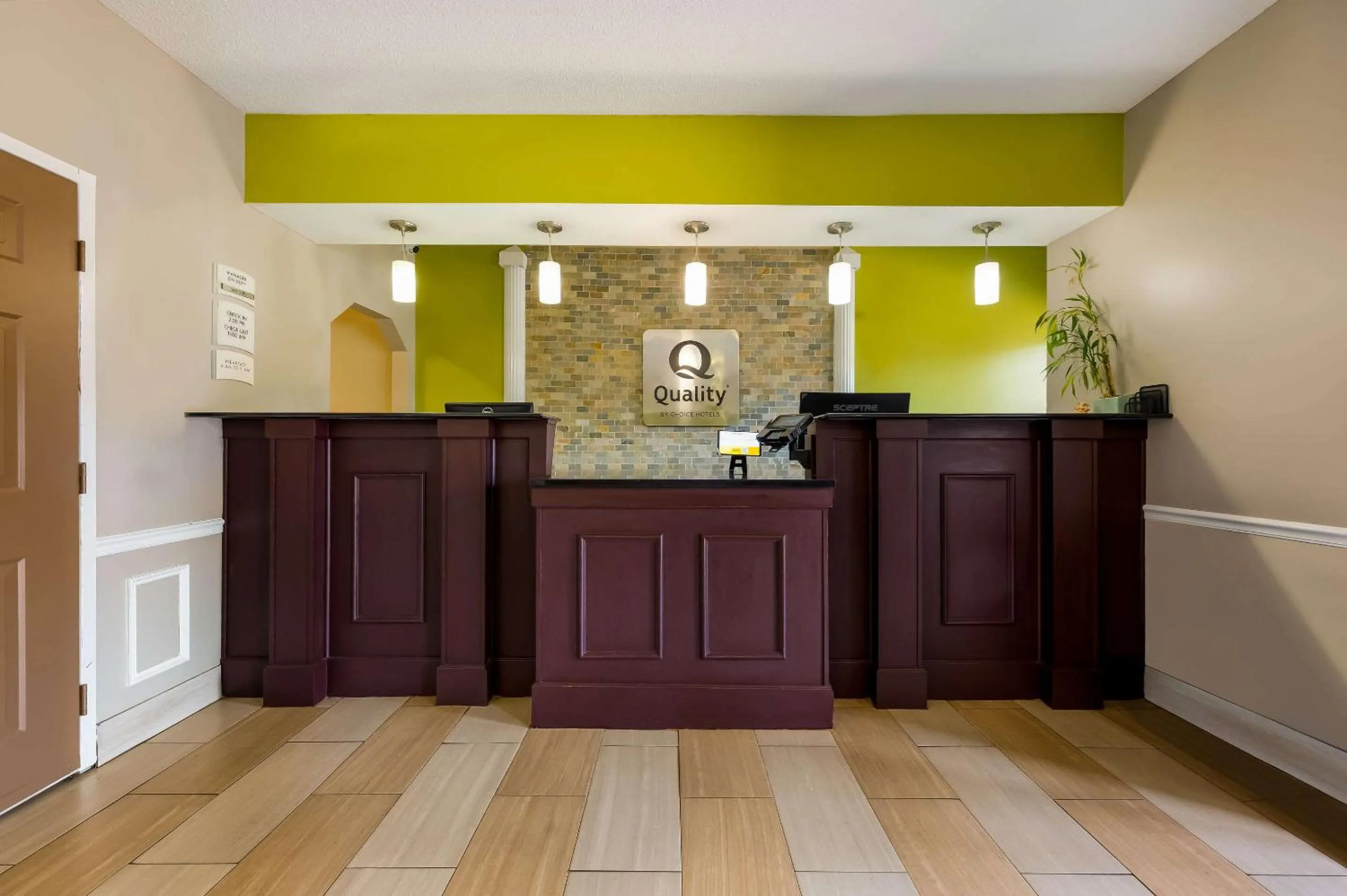 Lobby or reception in Quality Inn Fort Payne
