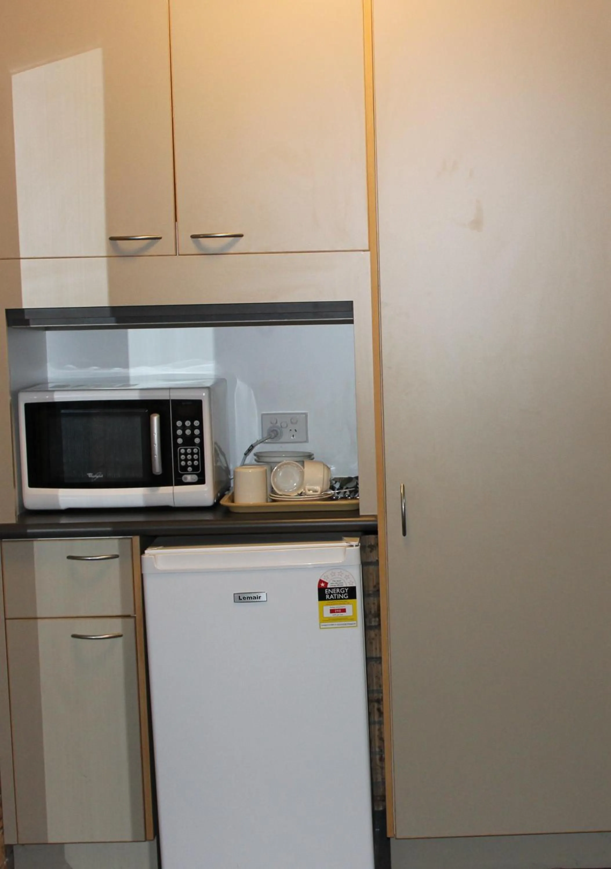 Coffee/tea facilities in Colac Mid City Motor Inn