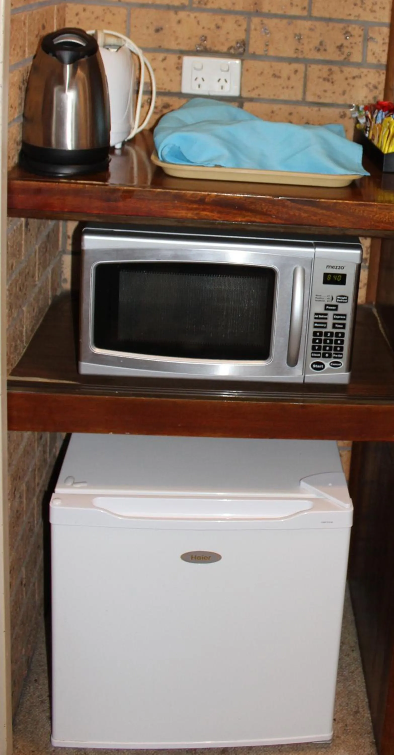 Coffee/tea facilities in Colac Mid City Motor Inn