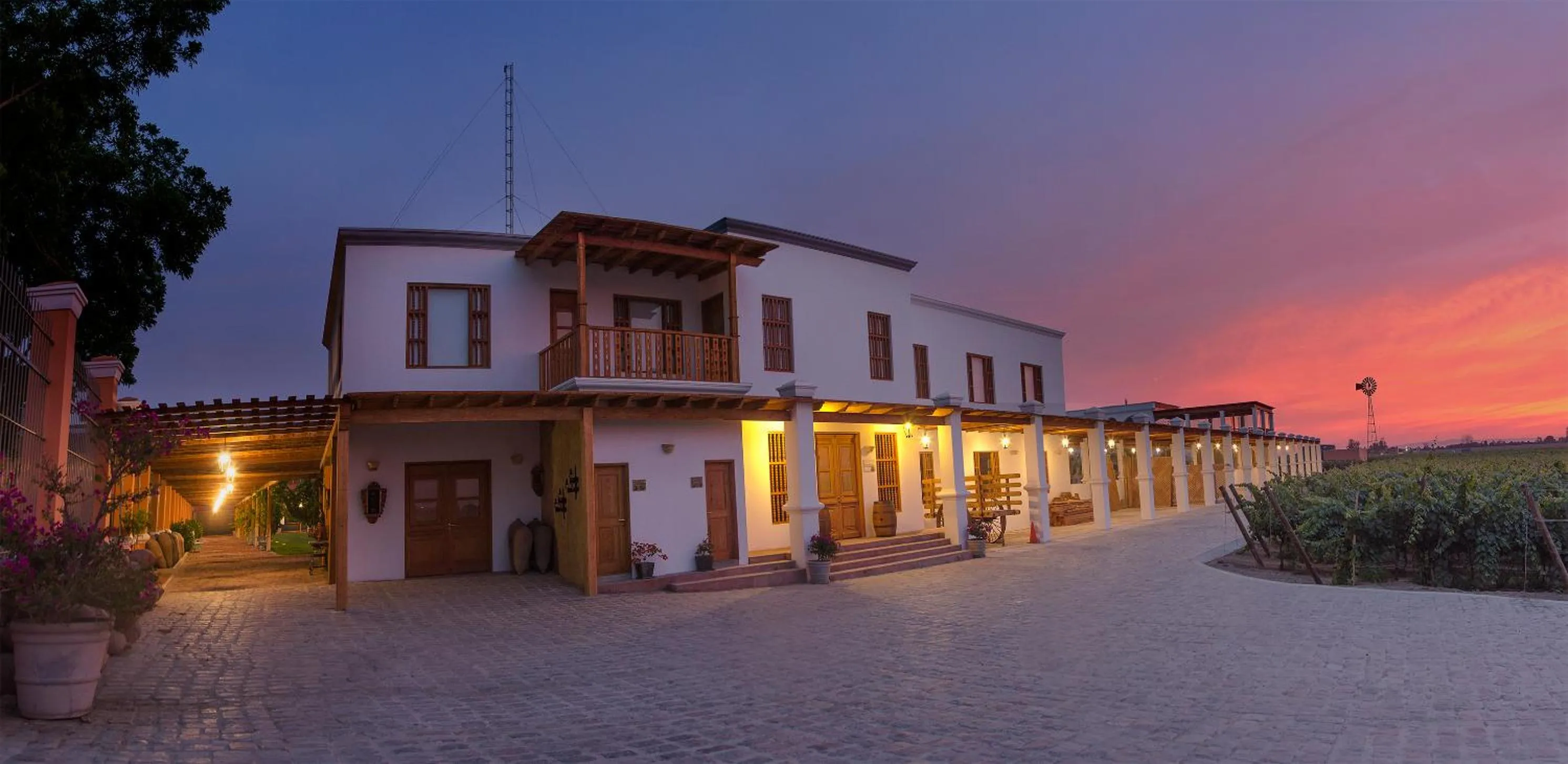 Property building in Hotel Viñas Queirolo