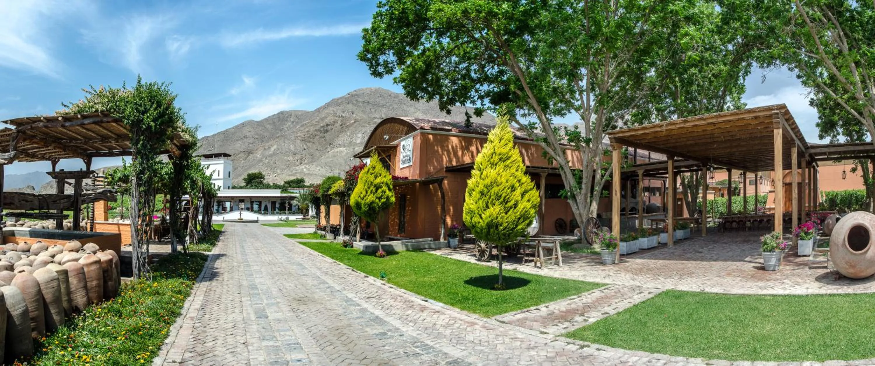 Property building in Hotel Viñas Queirolo