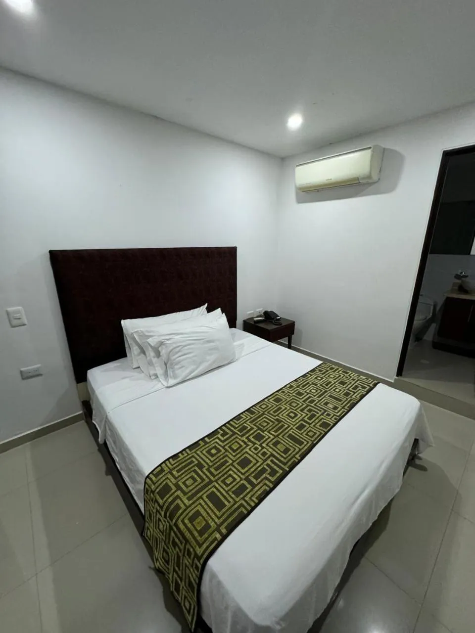 Bed in Hotel Ipanema Meridian