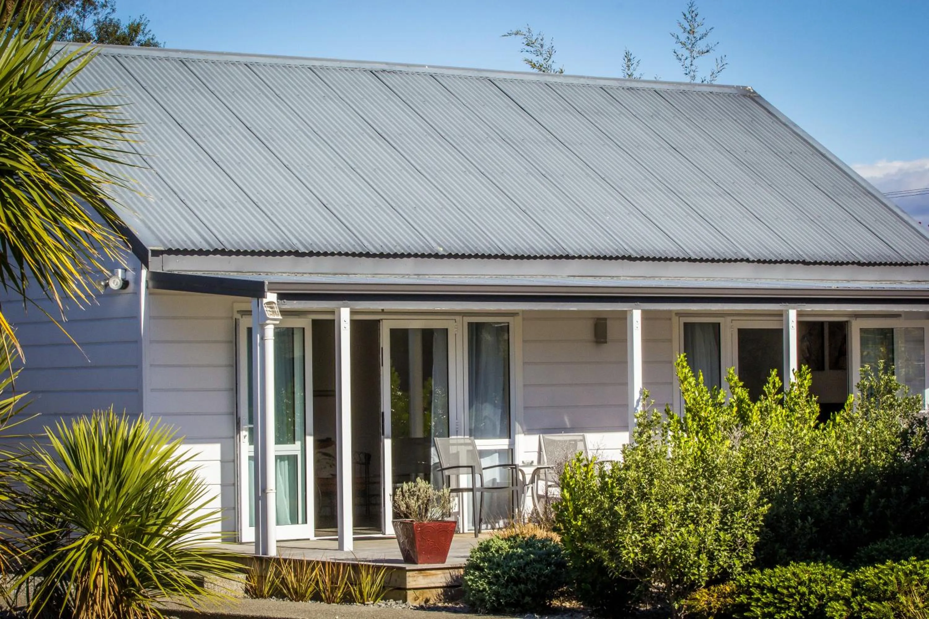 Garden in Greyfriars Motel