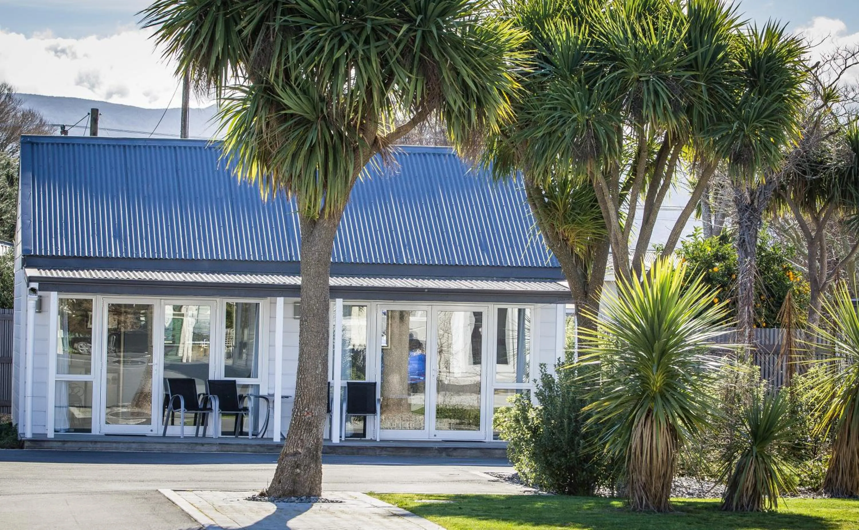 Garden in Greyfriars Motel