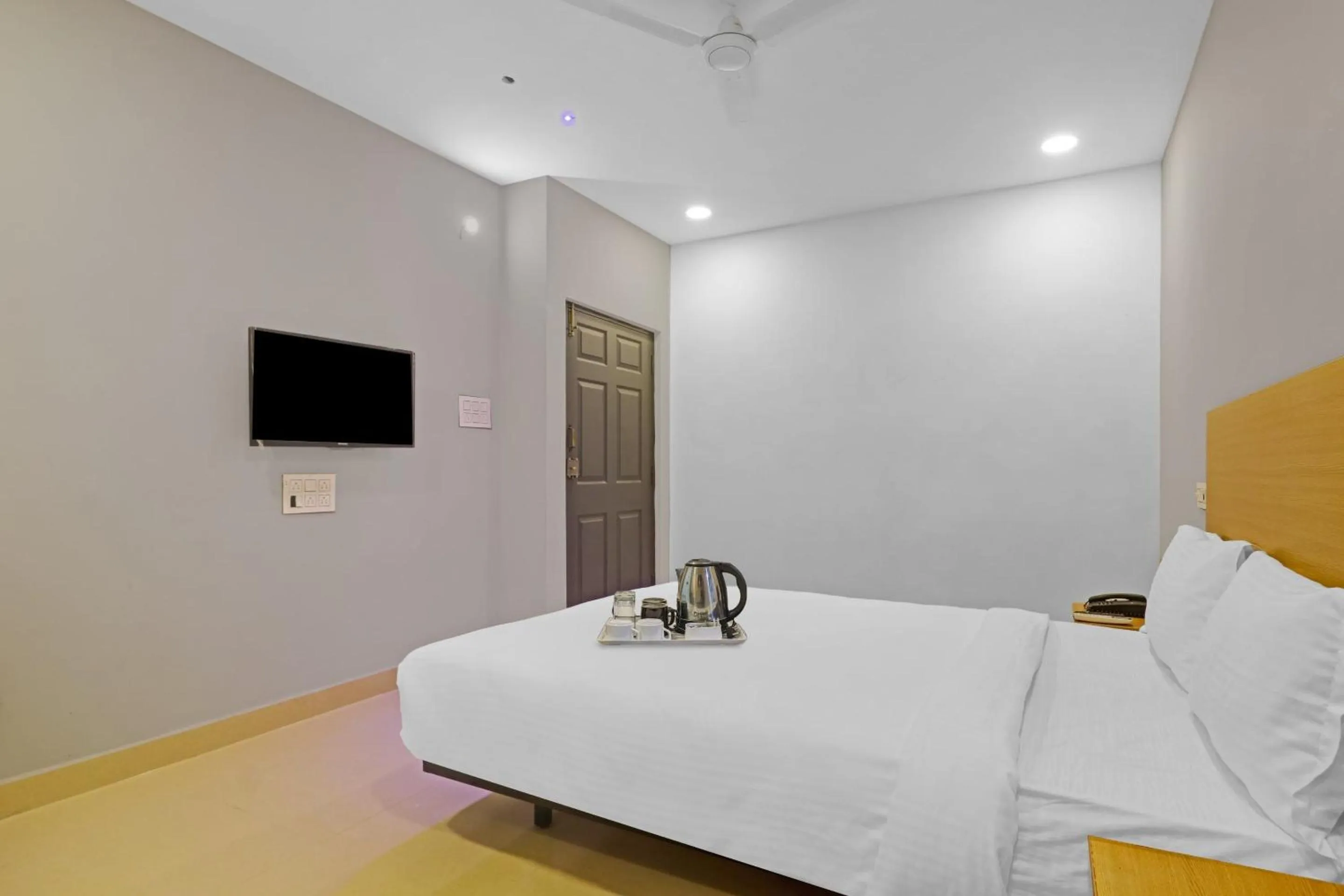 Bedroom, Bed in Super Townhouse Che Sigma