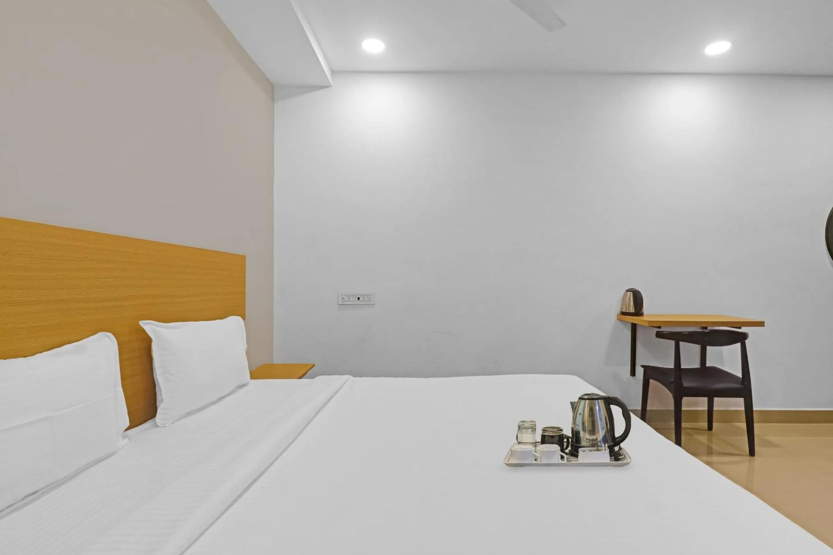 Bedroom, Bed in Super Townhouse Che Sigma