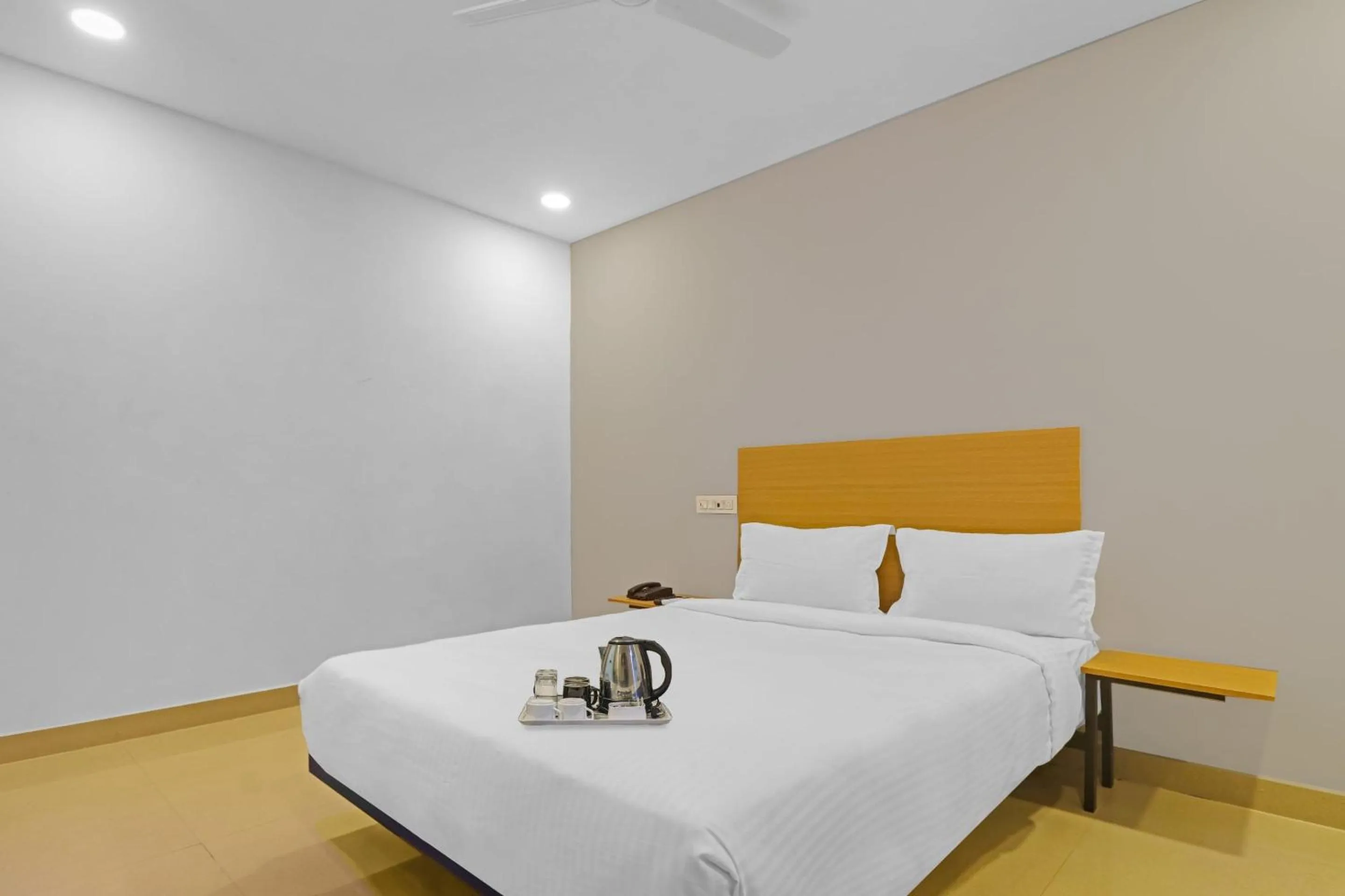 Bedroom, Bed in Super Townhouse Che Sigma