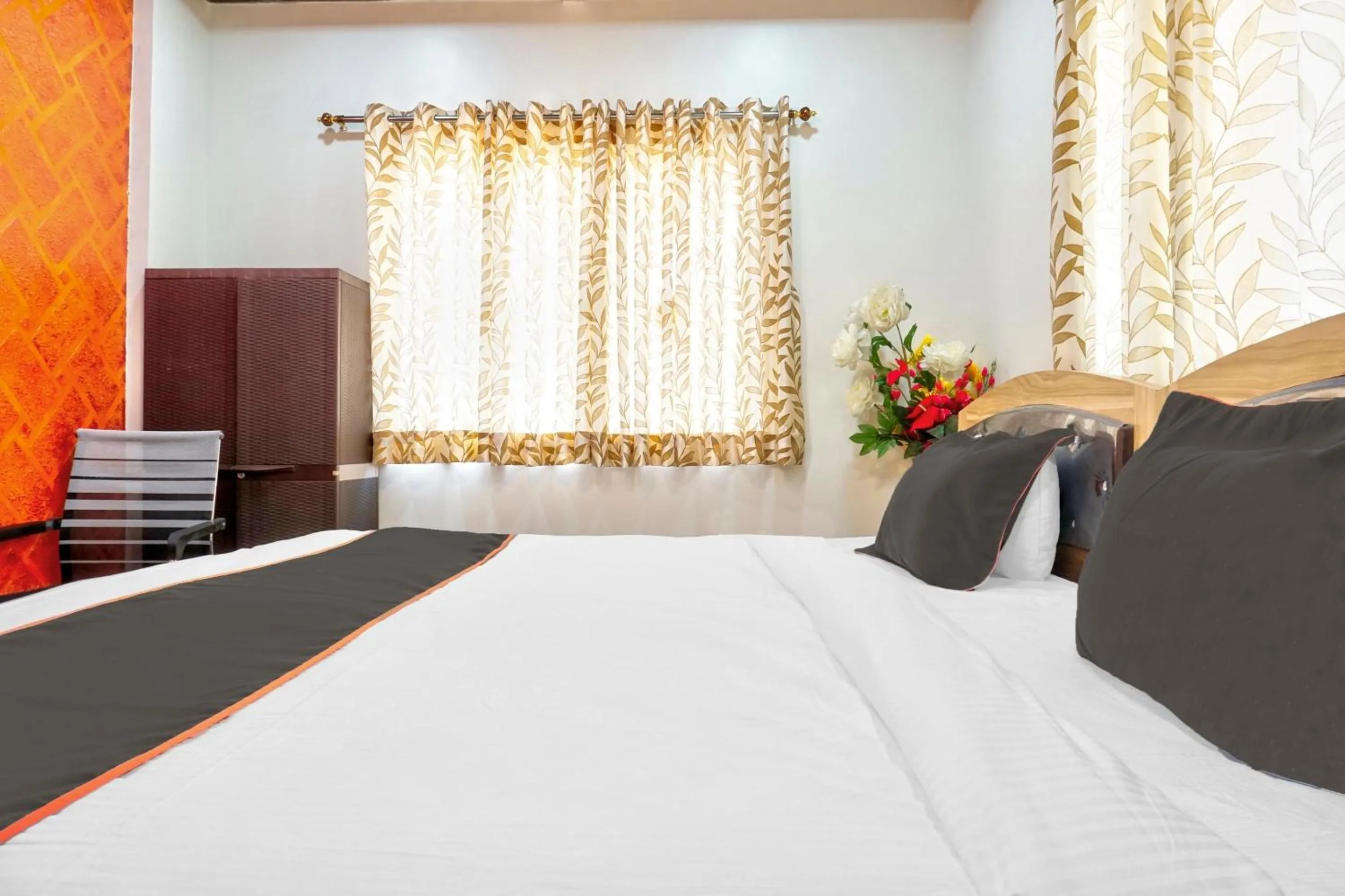 Bedroom in Hotel O Vardhan Executive