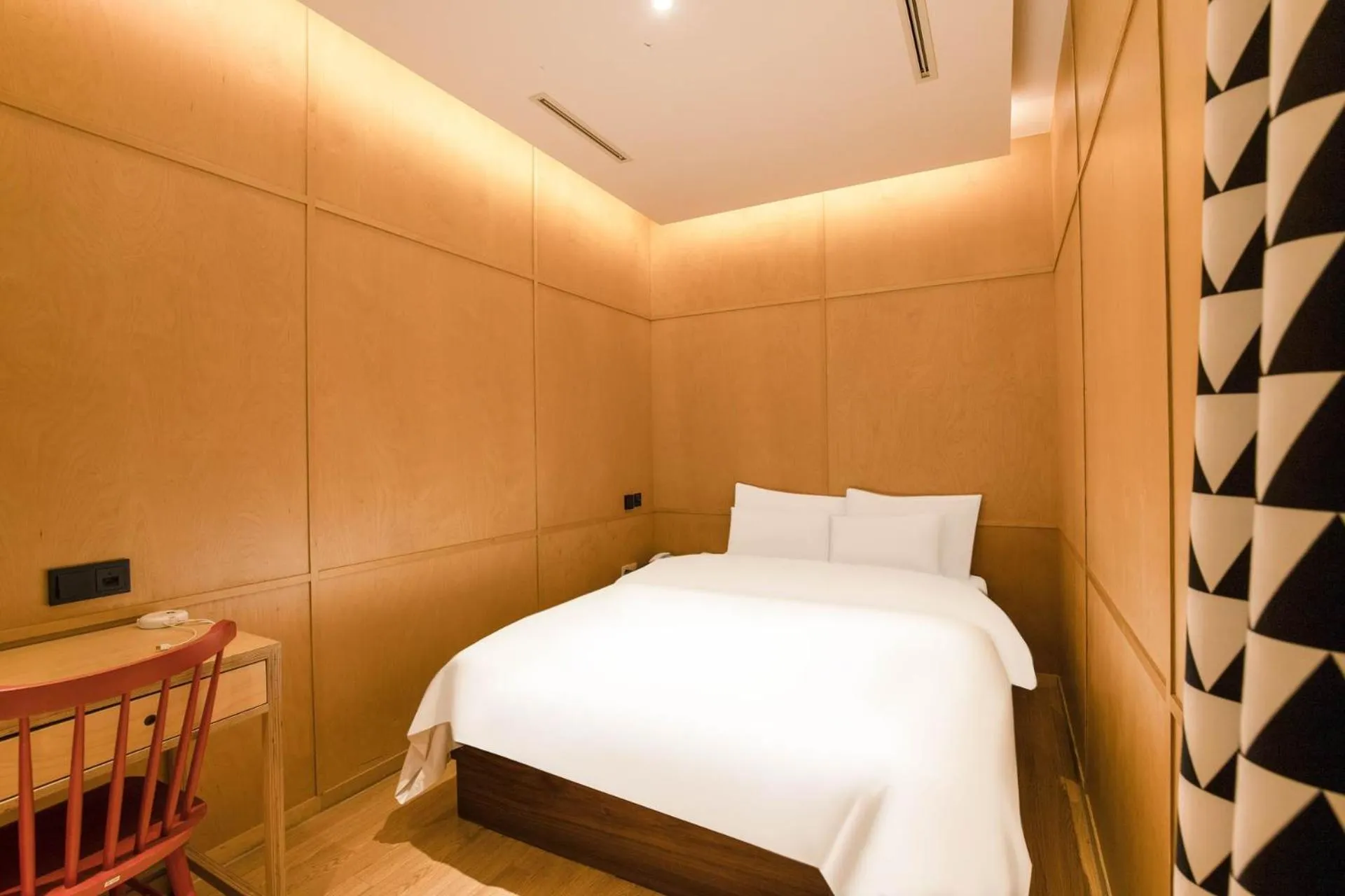 Bed in Hotel The Designers Jongro