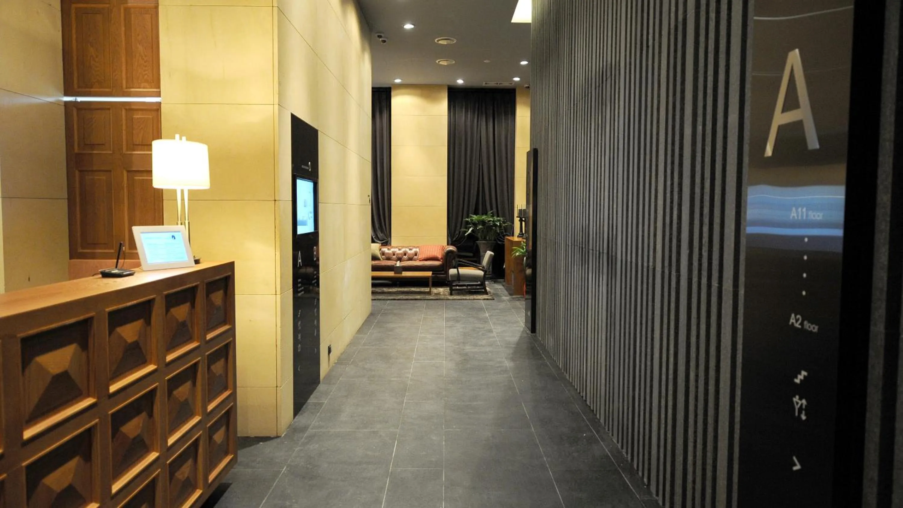 Lobby or reception in Hotel The Designers Jongro