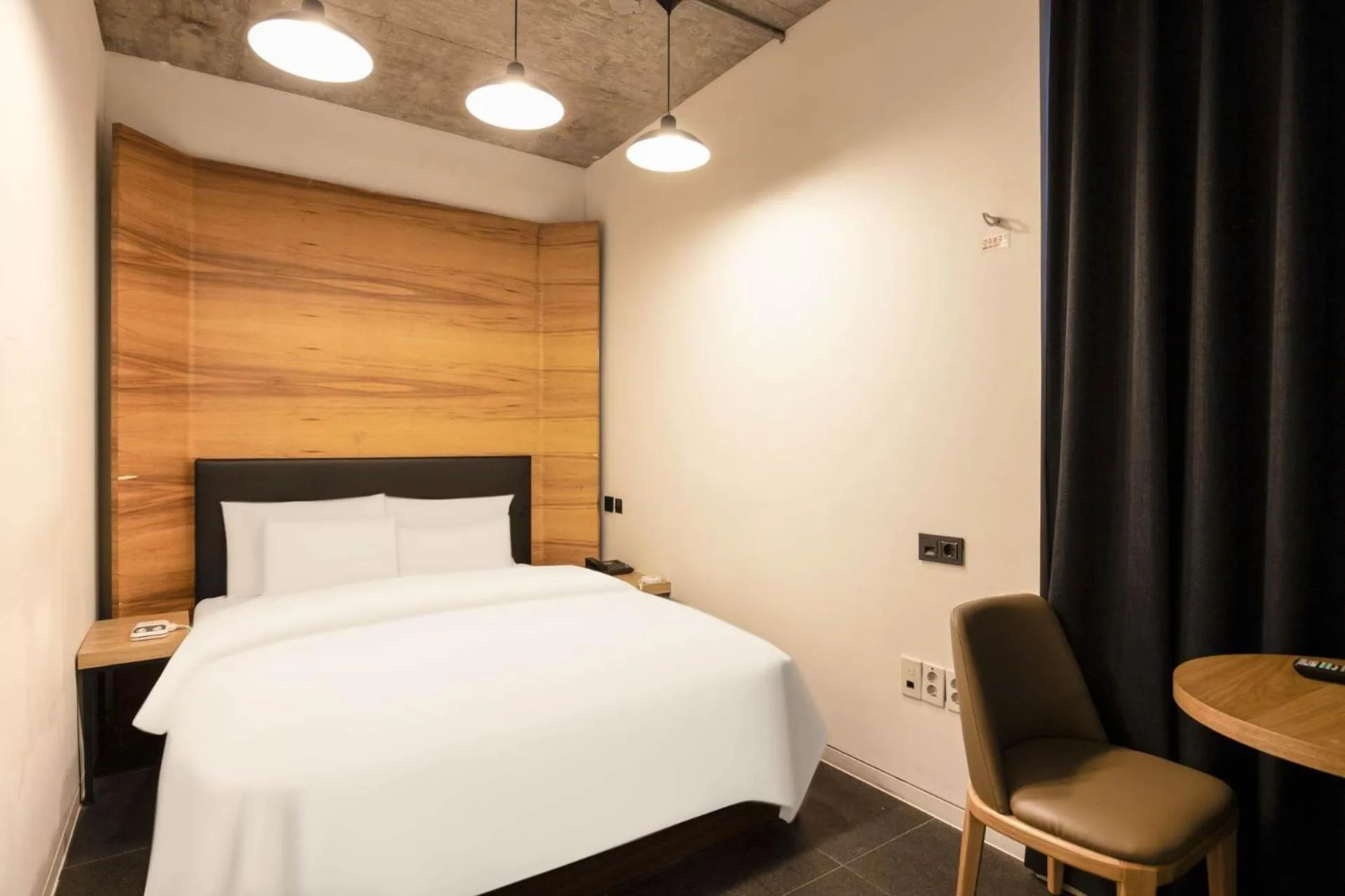 Bed in Hotel The Designers Jongro