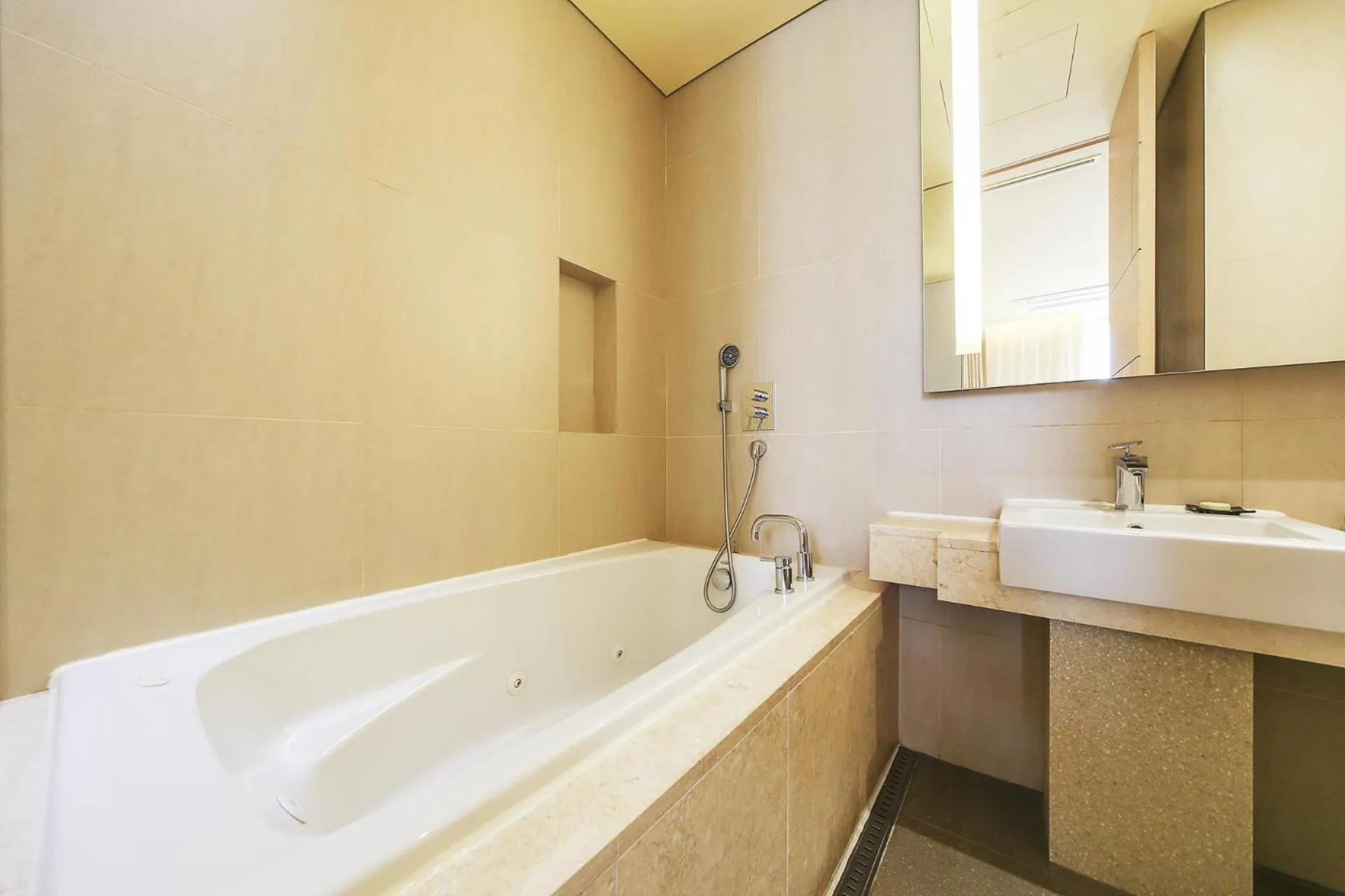 Bathroom in Hotel The Designers Jongro