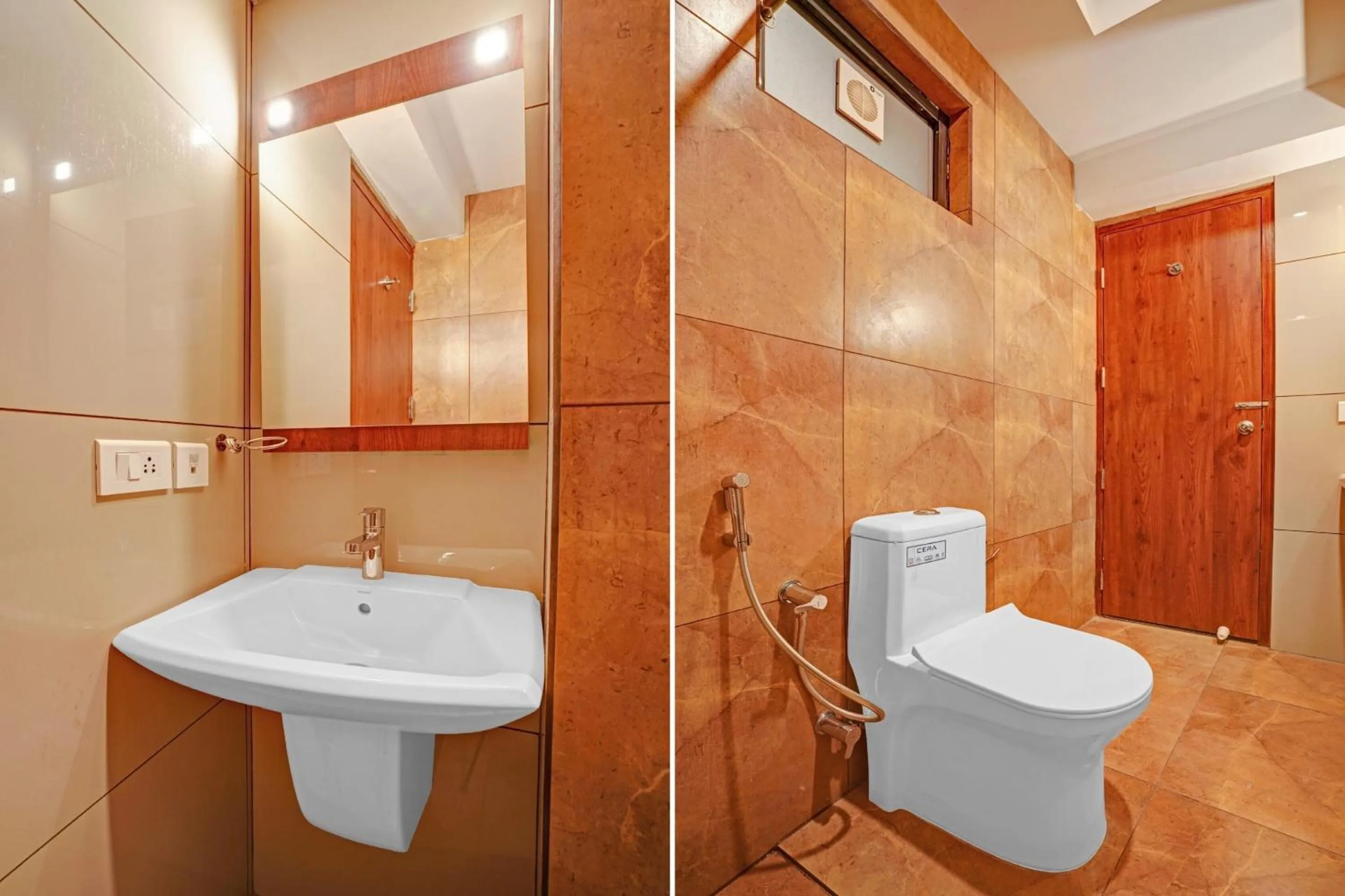 Lobby or reception in Super Townhouse Edasserys Sea Pearl