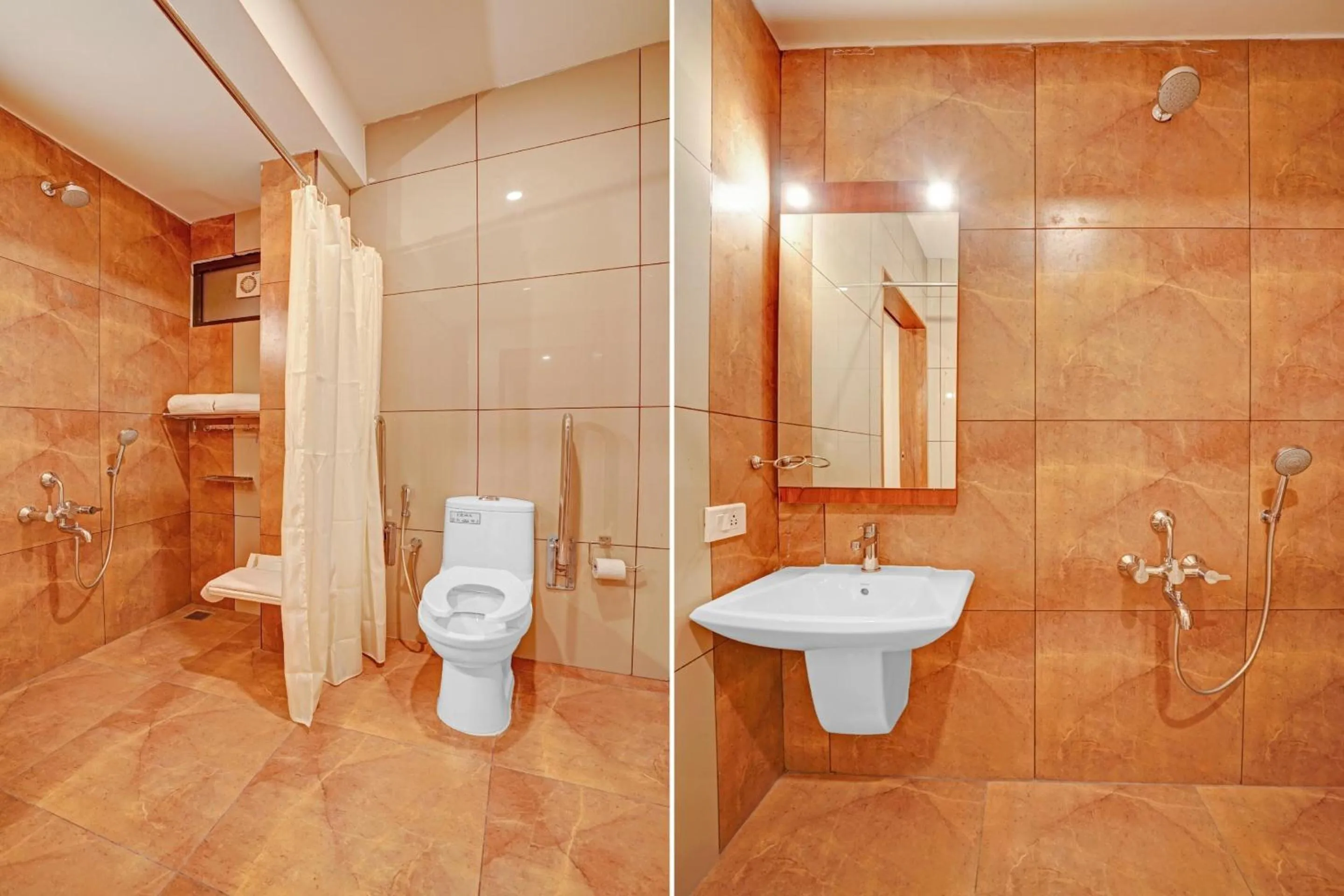 Bathroom in Super Townhouse Edasserys Sea Pearl