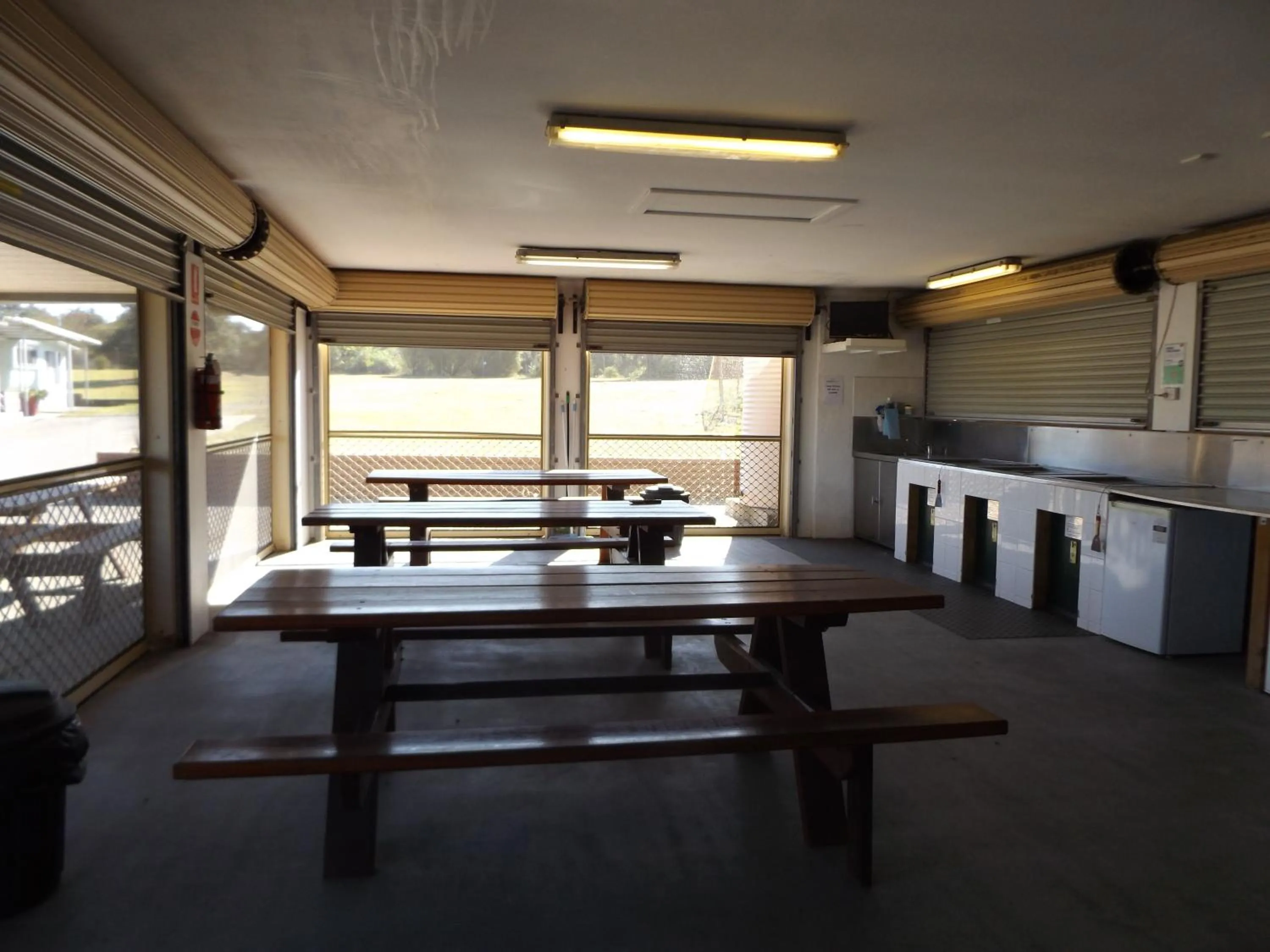 Communal kitchen in Birubi Beach Holiday Park