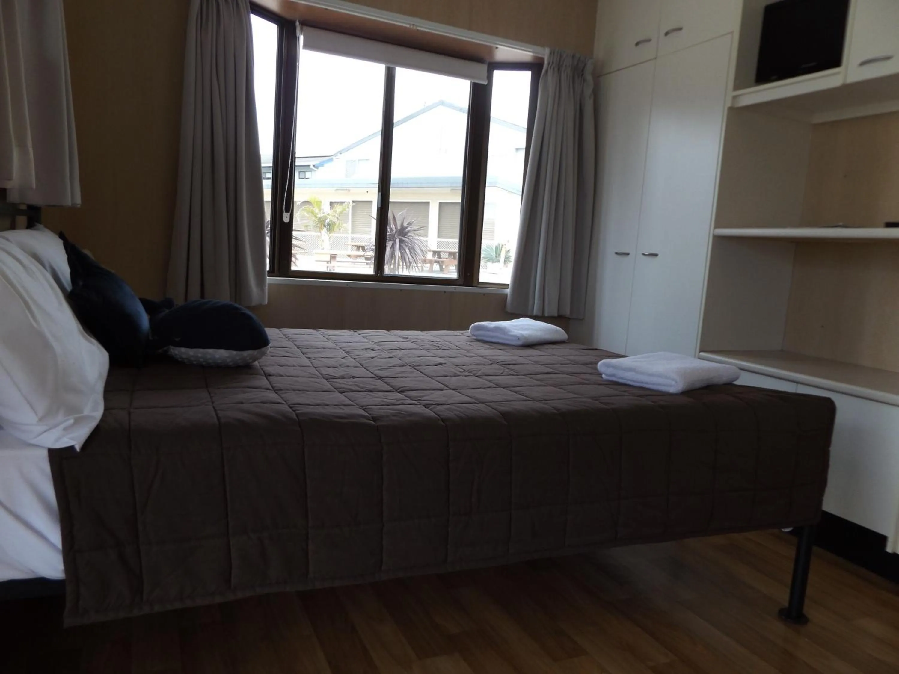 Bed in Birubi Beach Holiday Park