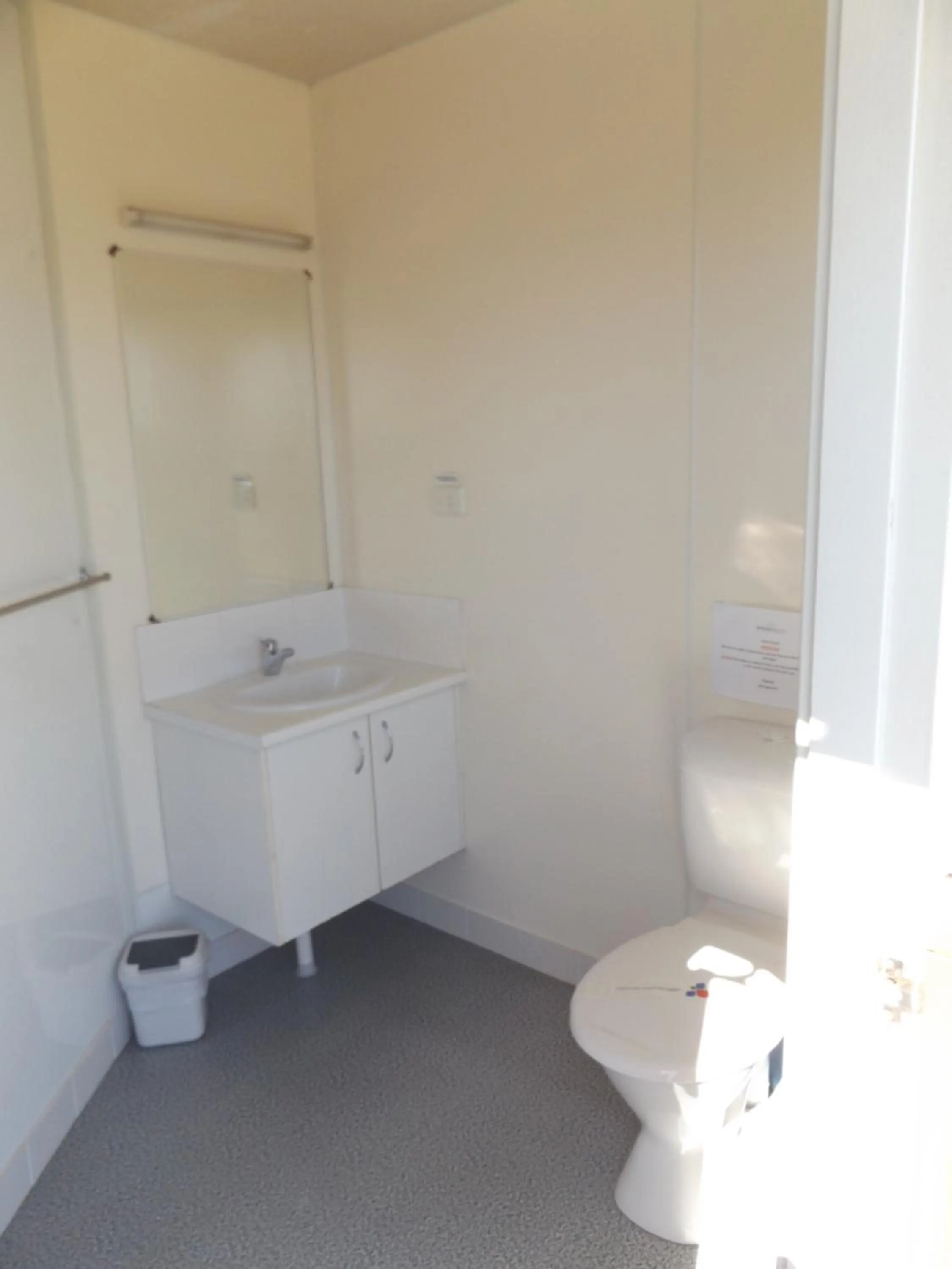 Toilet in Birubi Beach Holiday Park