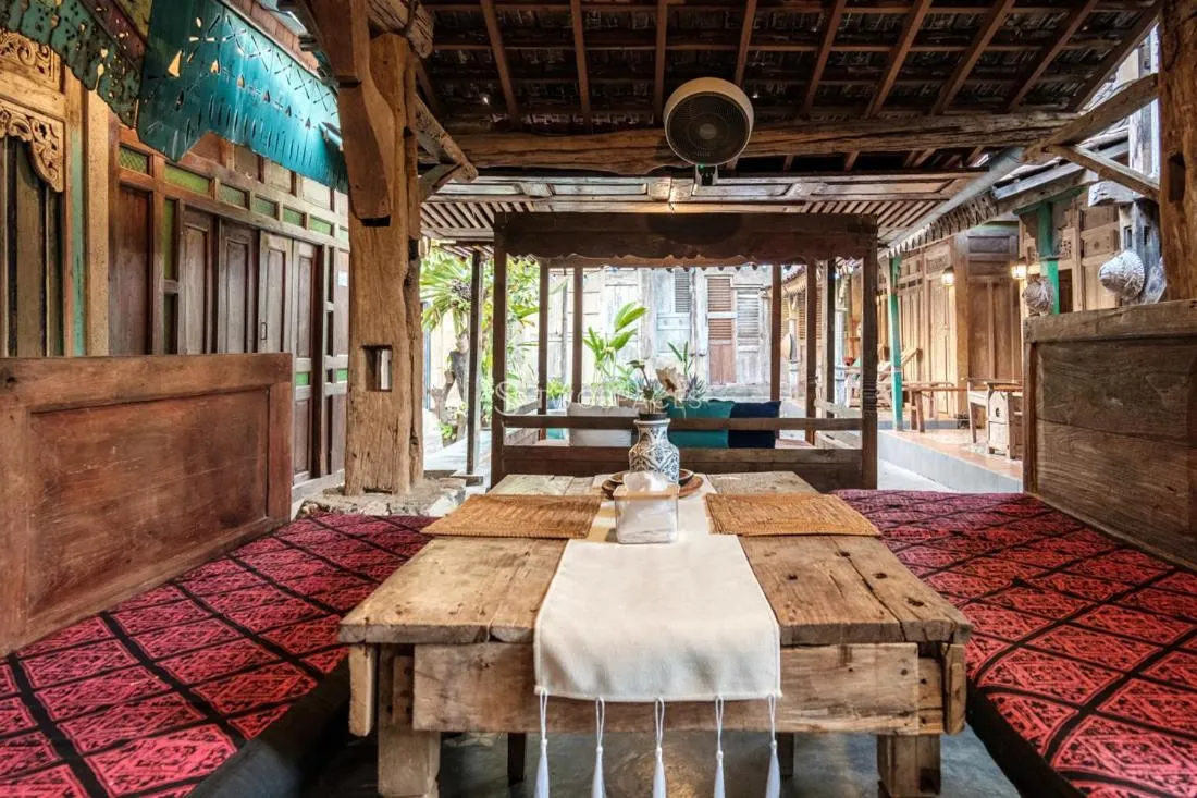 Kayu Beach Villa by TwoSpaces, Nusa Dua Beach