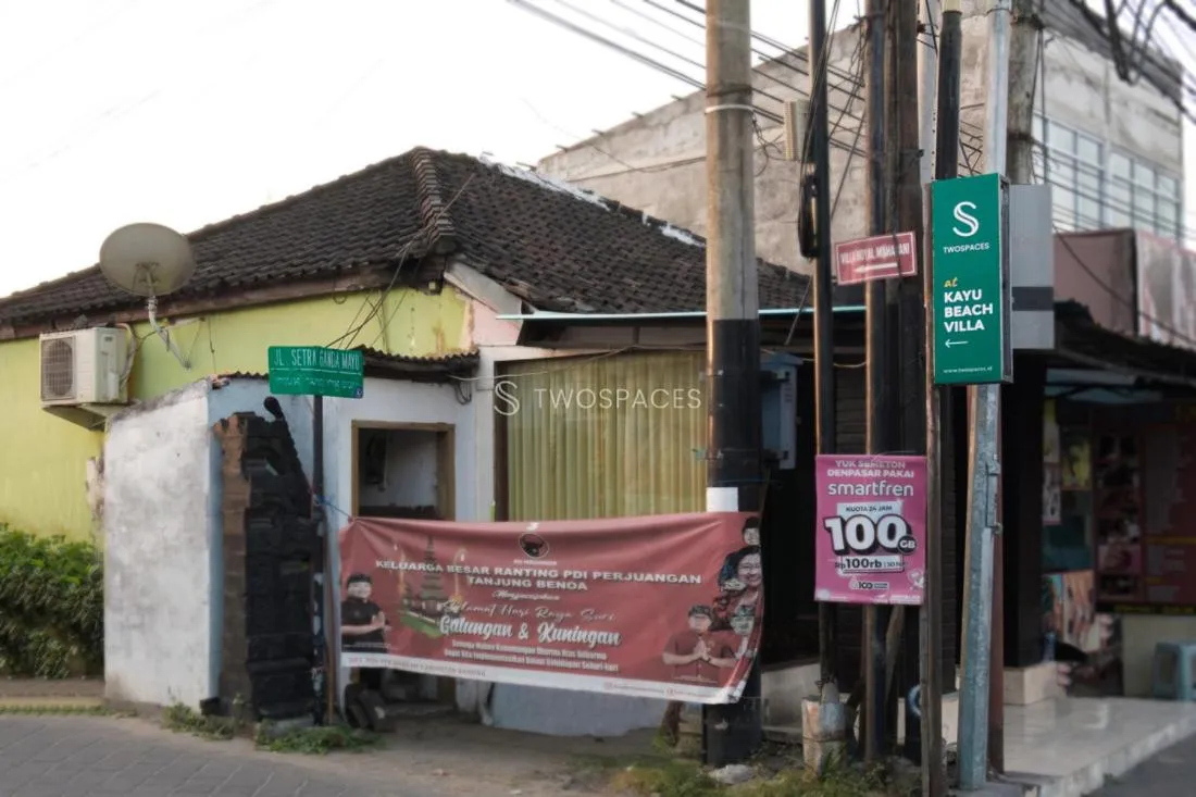 Kayu Beach Villa by TwoSpaces, Nusa Dua Beach